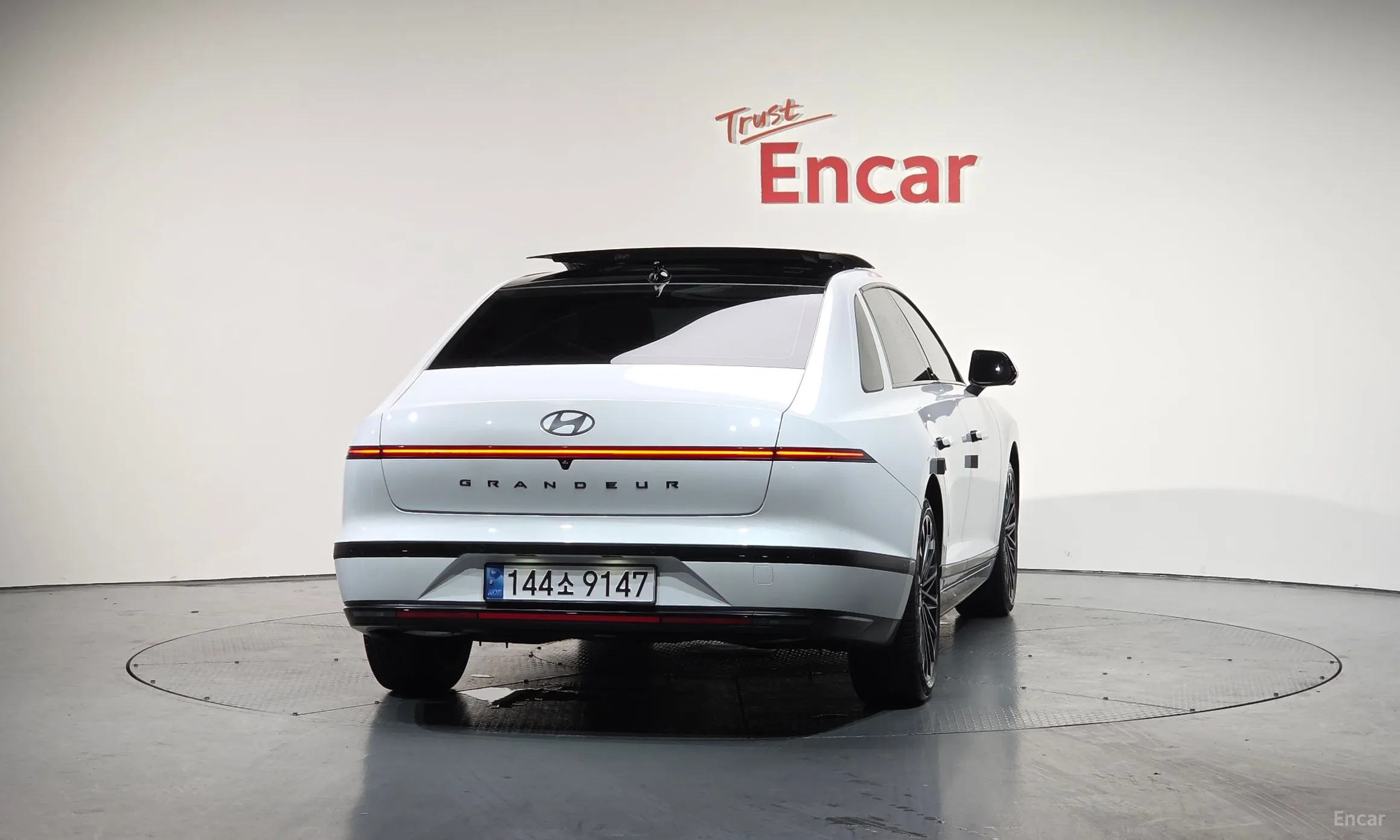 Hyundai Grandeur Hybrid (GN7) превью 3