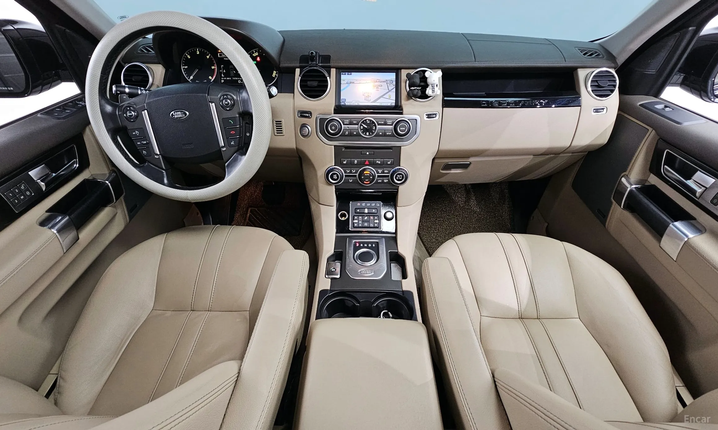 Land Rover Discovery 4 превью 4