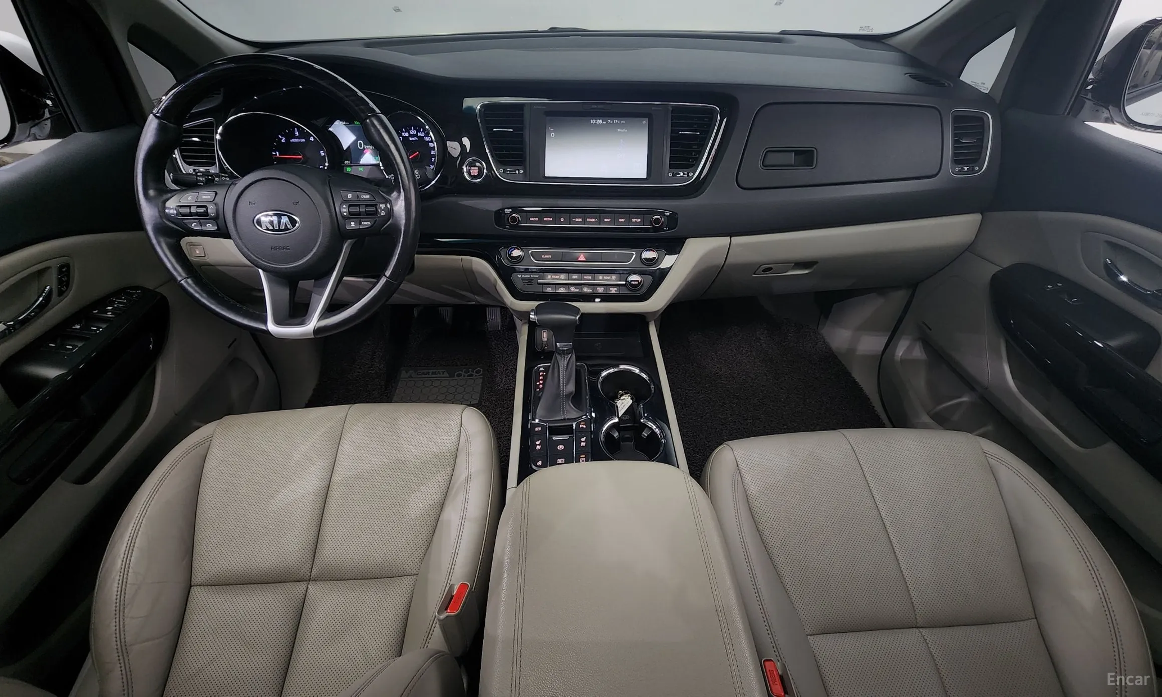Kia Carnival превью 4