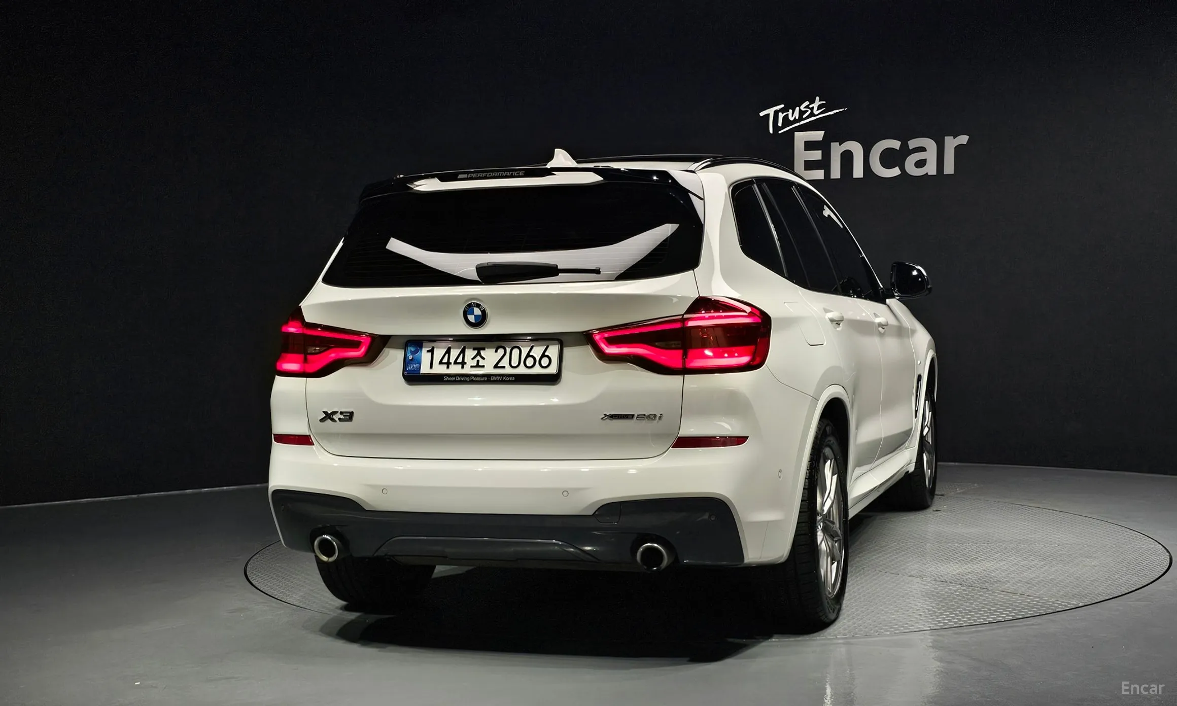 BMW X3 (G01) превью 3
