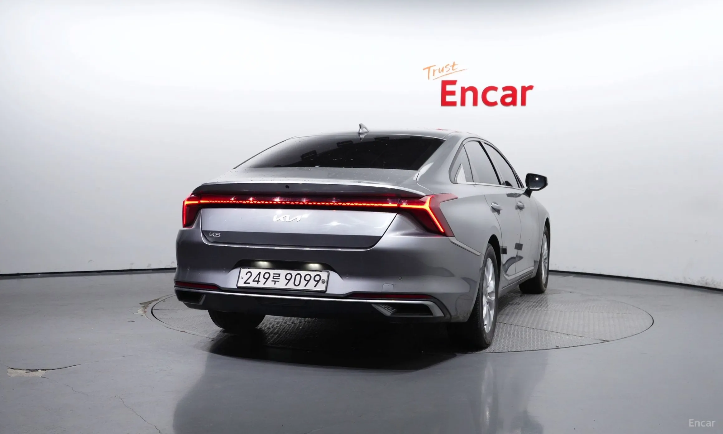 Kia K8 превью 3