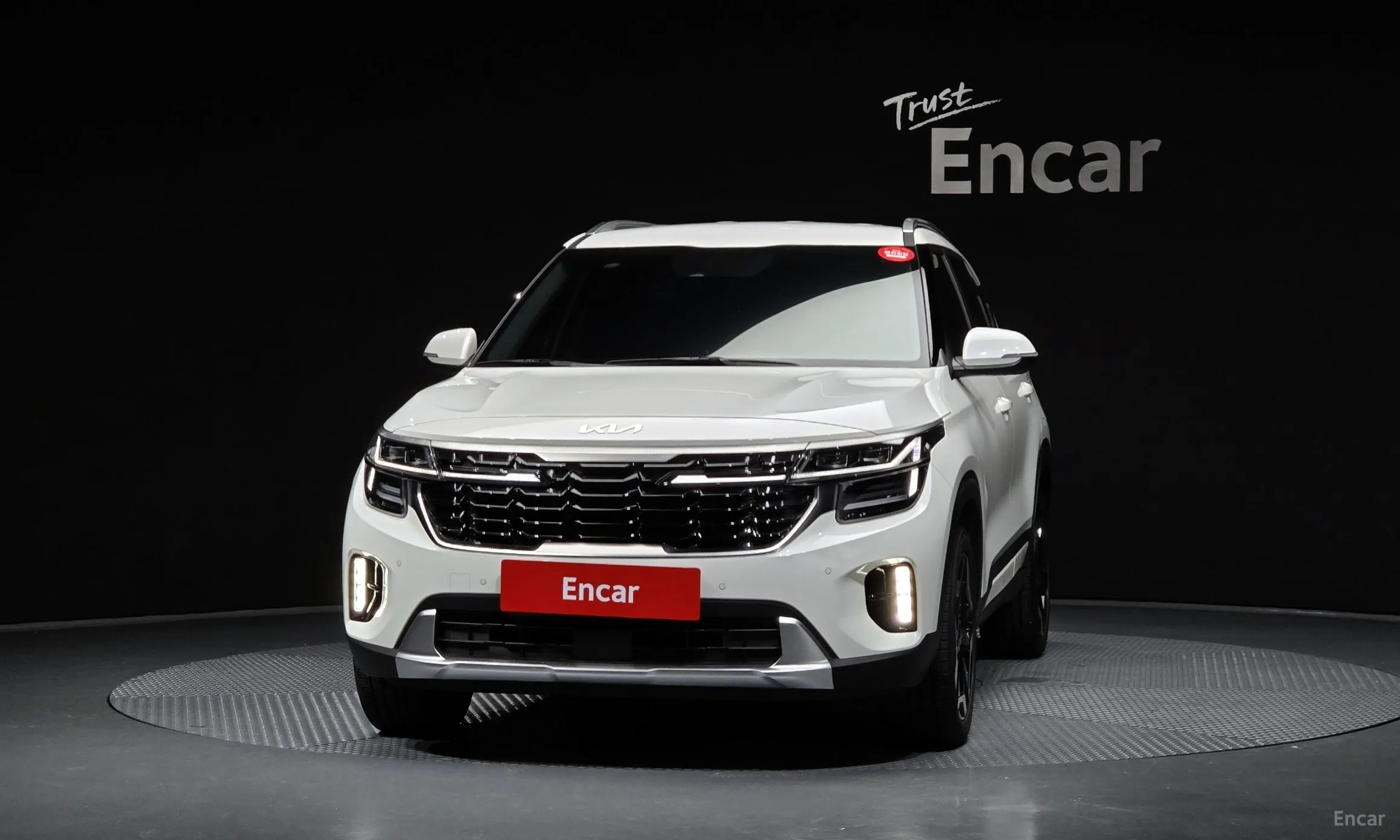 Kia Seltos превью 2