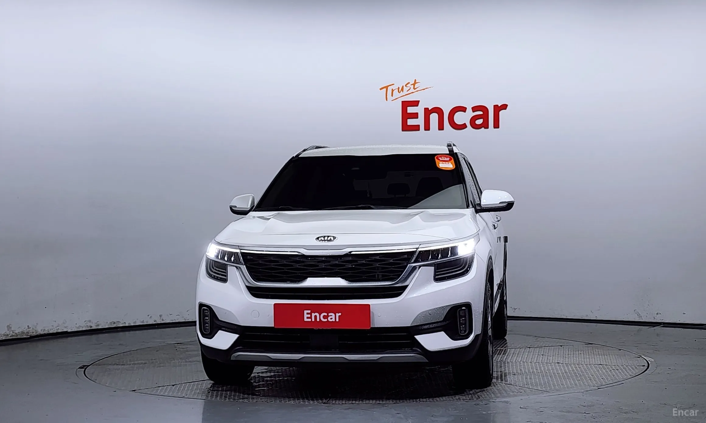 Kia Seltos превью 2