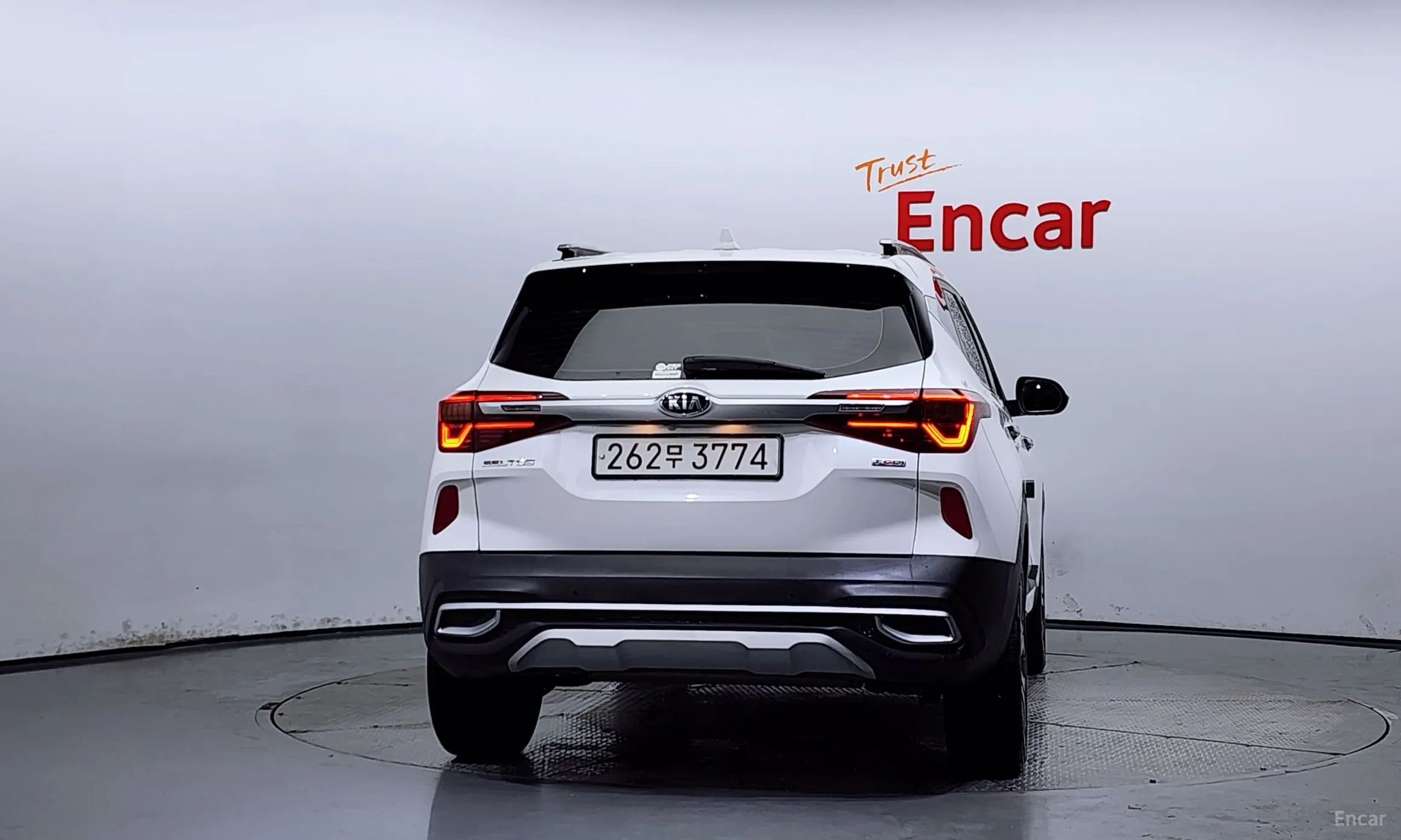 Kia Seltos превью 3