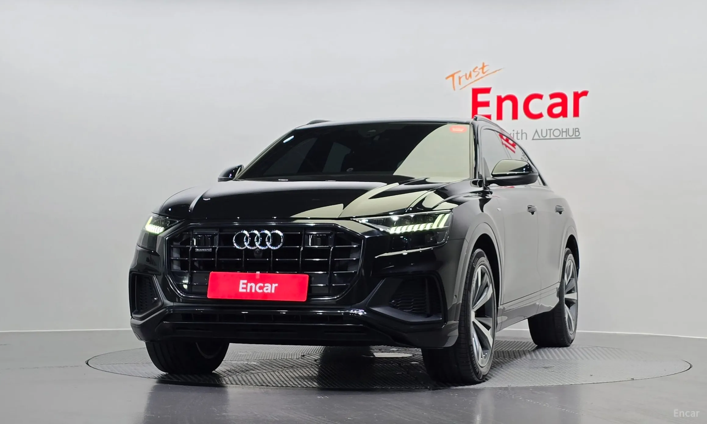 Audi Q8 (4M)