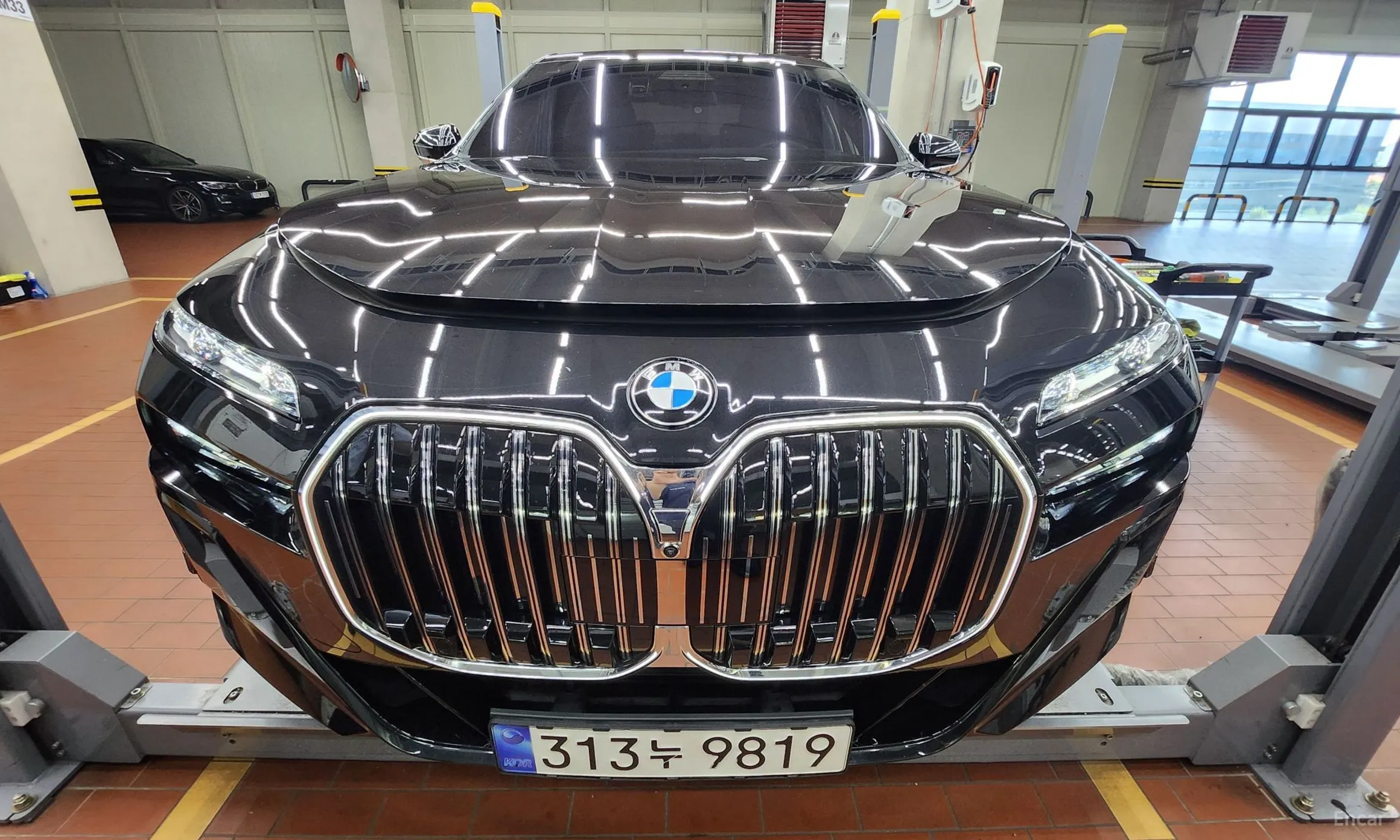 BMW 7 Series (G70)