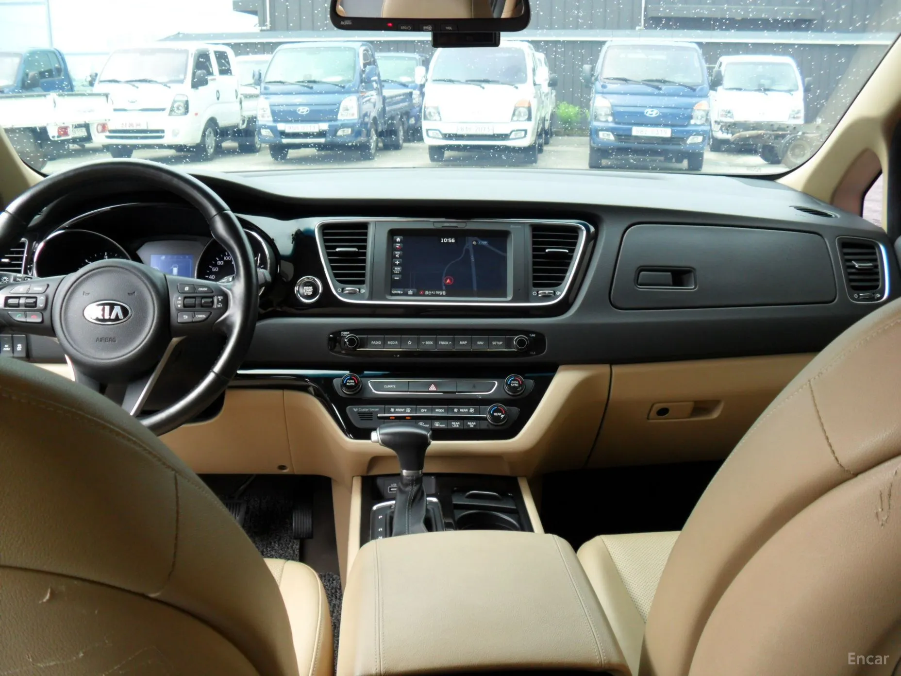 Kia Carnival превью 4