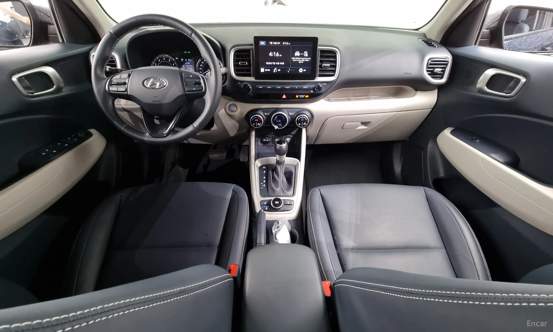 Hyundai Venue превью 4