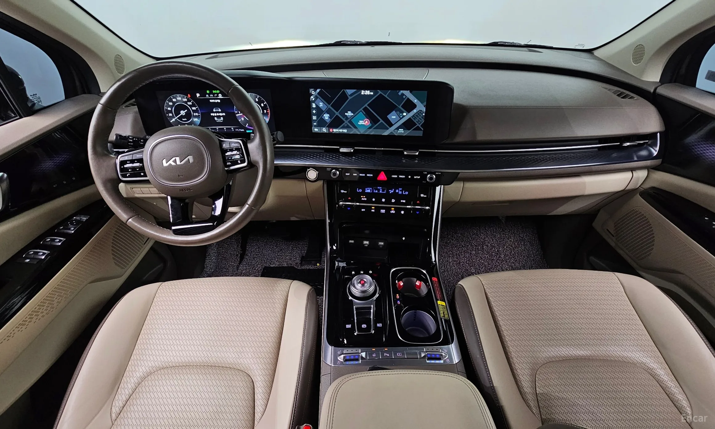 Kia Carnival Gen 4 превью 4