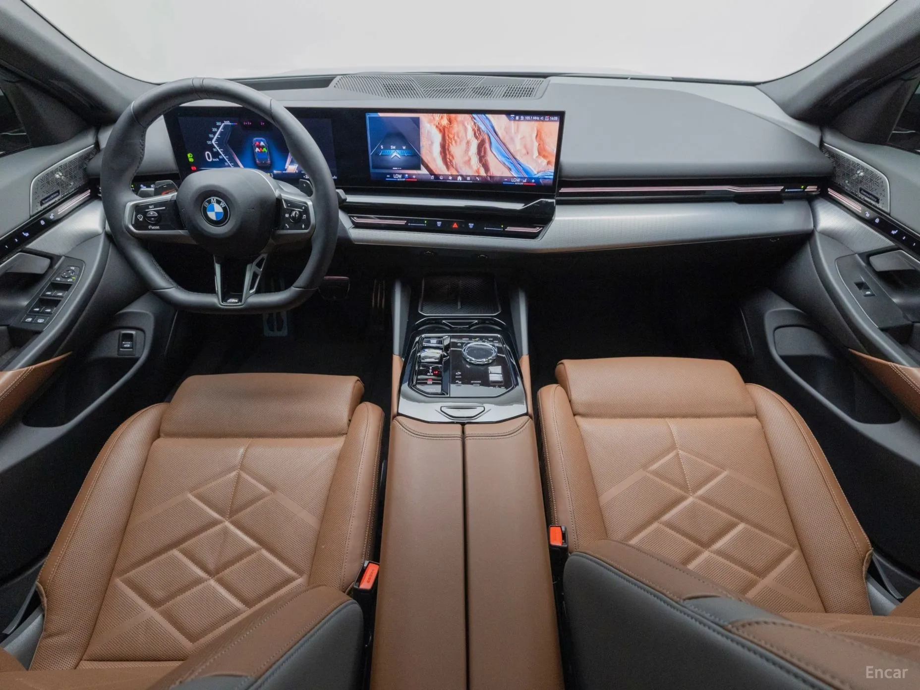 BMW 5 Series (G60) превью 4