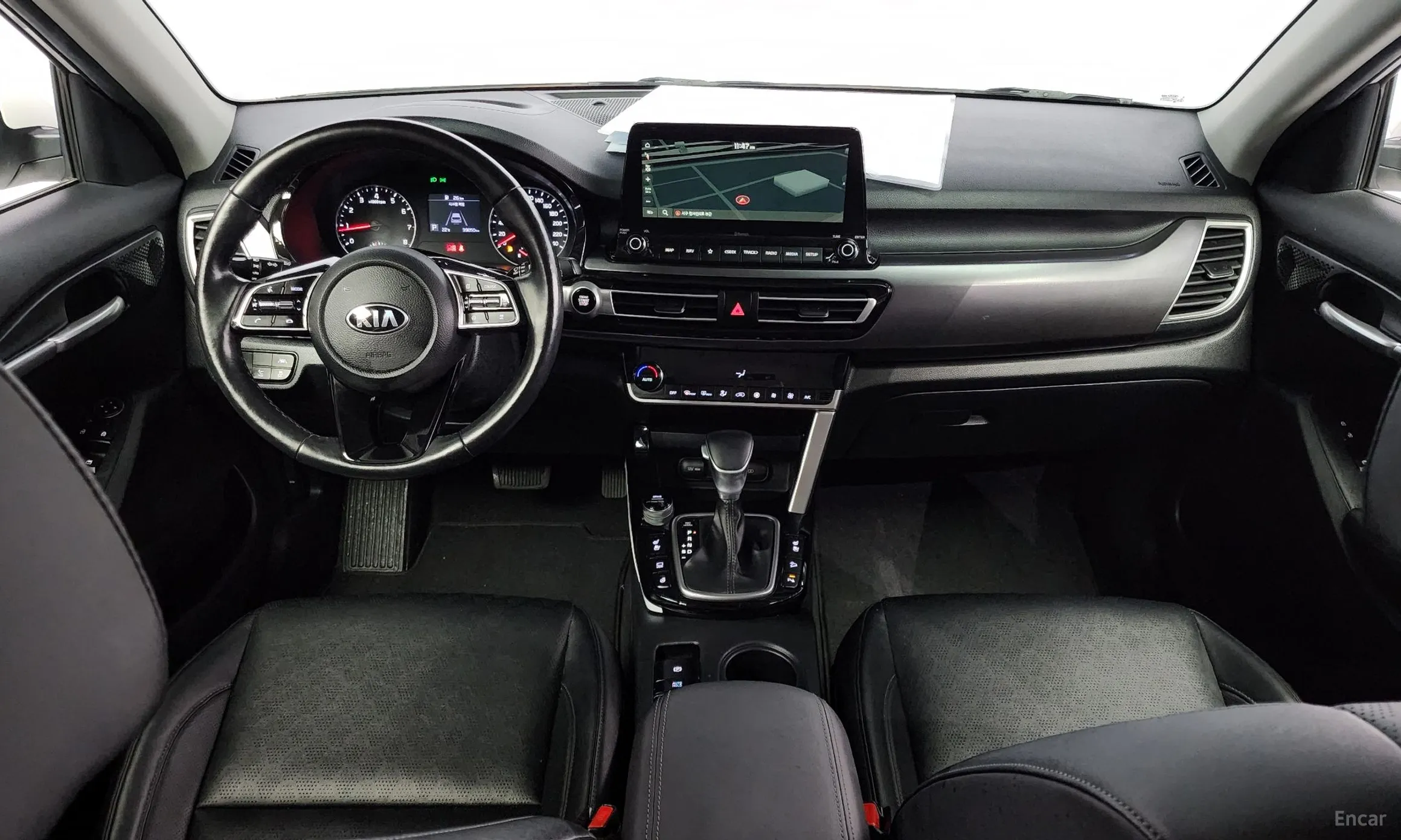 Kia Seltos превью 4