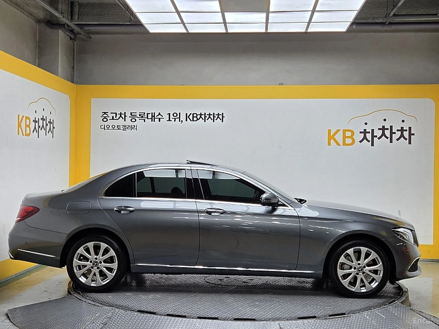 Mercedes Benz E-Class W213 превью 4