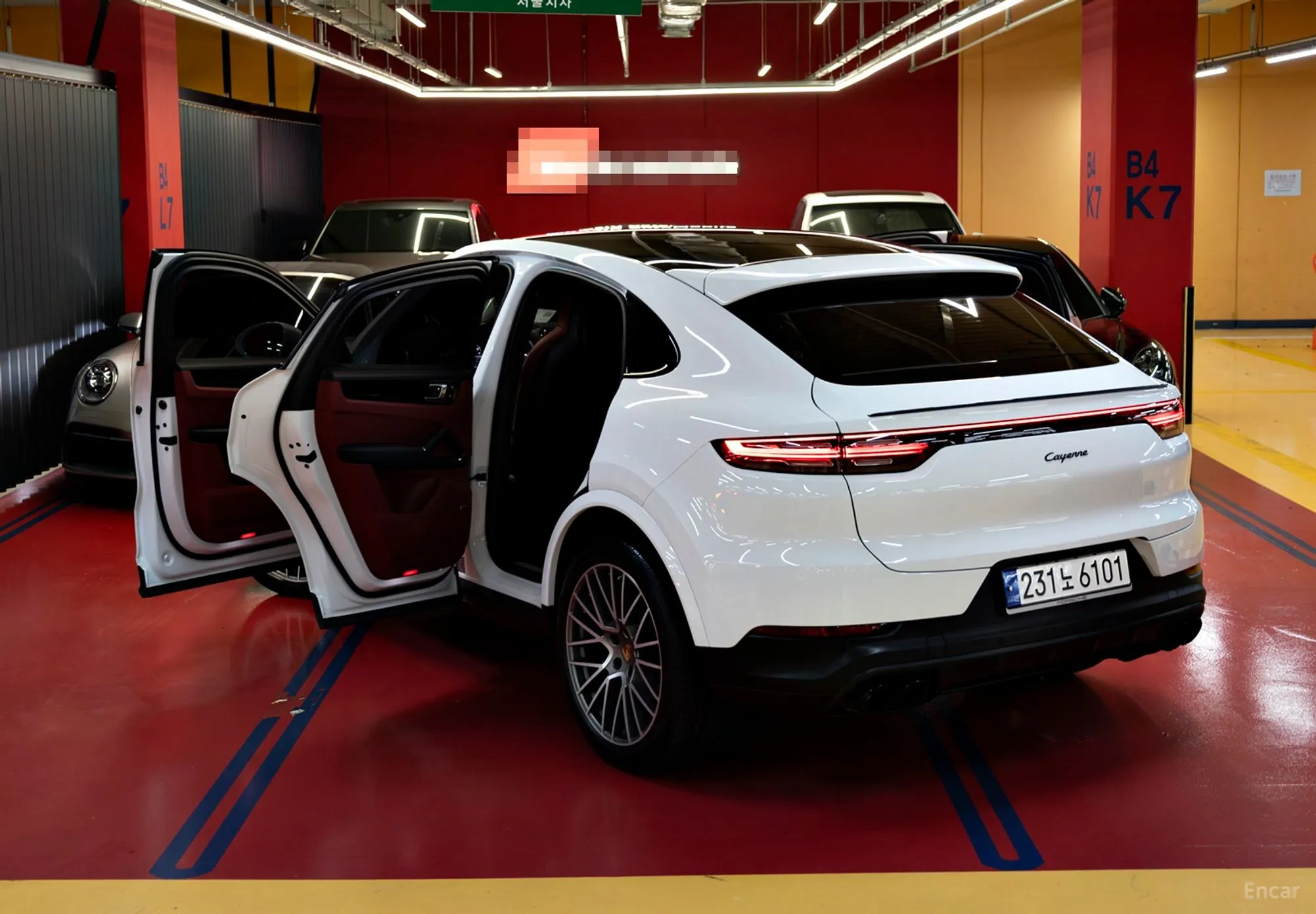 Porsche Cayenne (PO536) превью 3