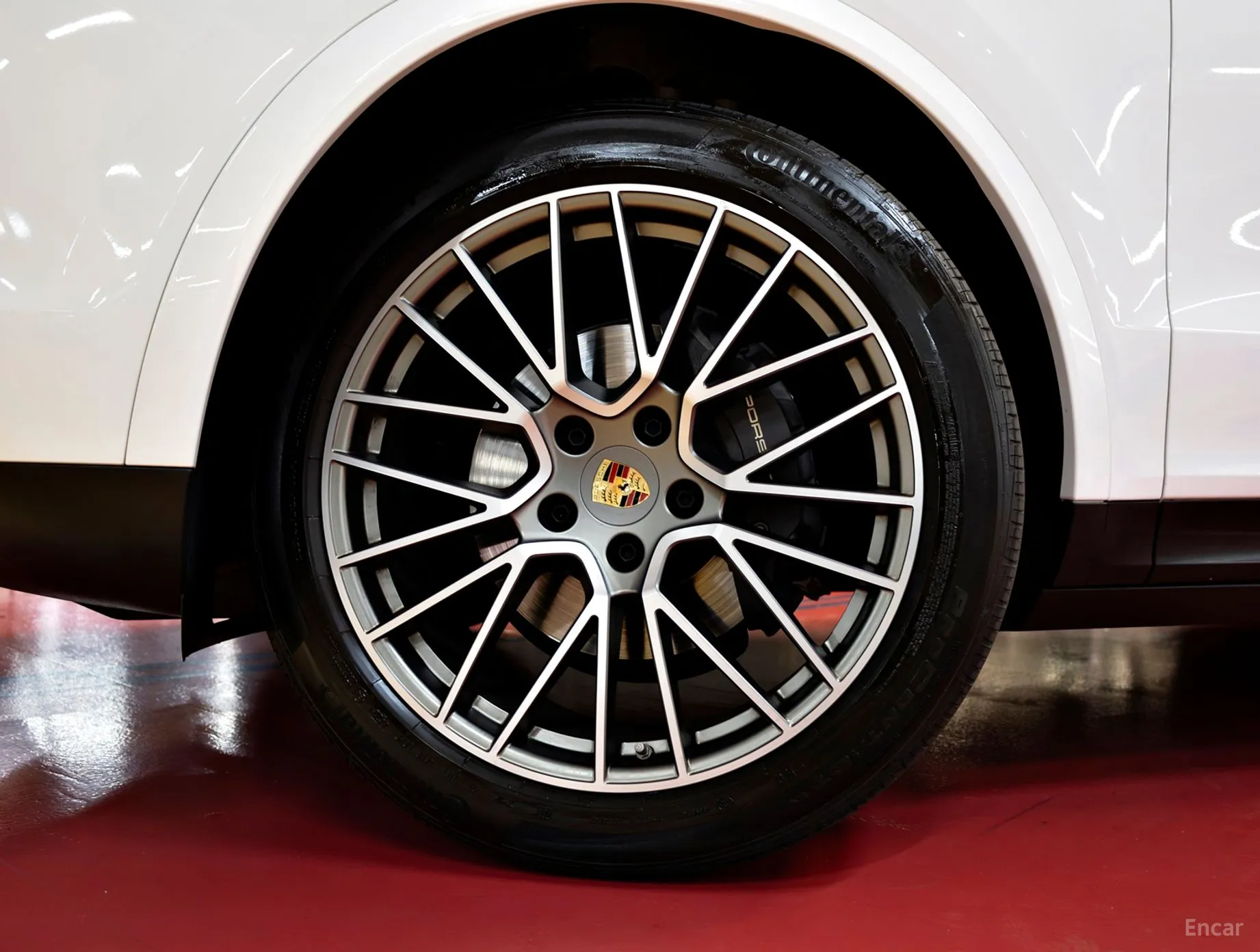 Porsche Cayenne (PO536) превью 4