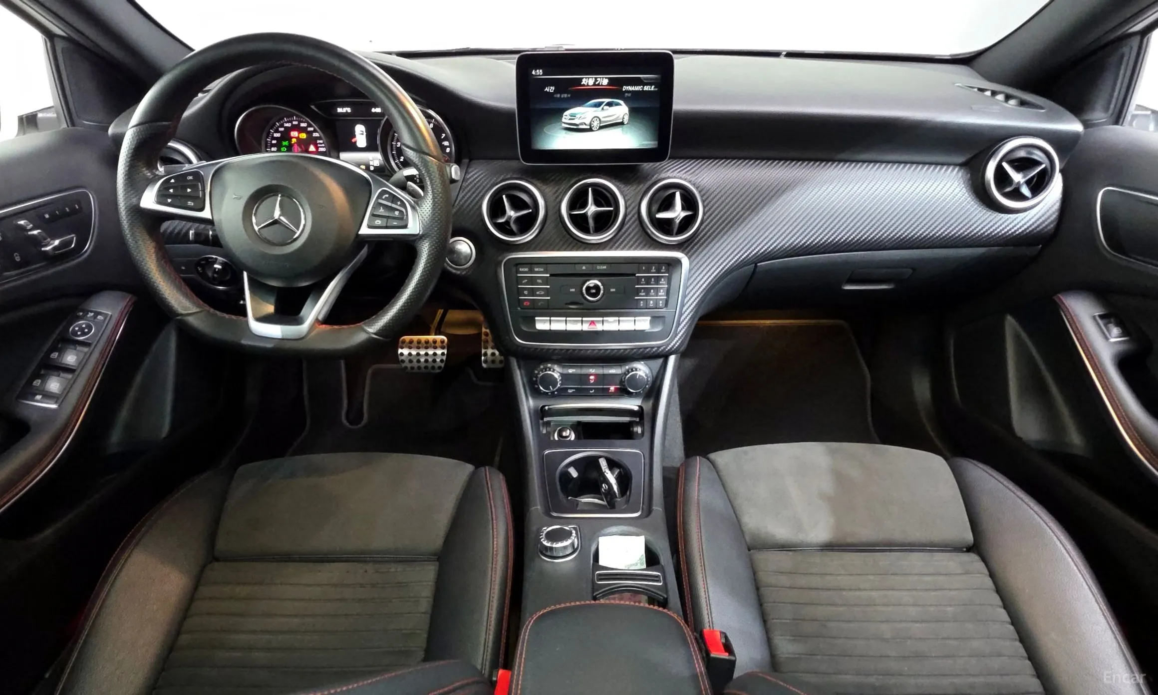 Mercedes Benz A-Class W176 превью 4