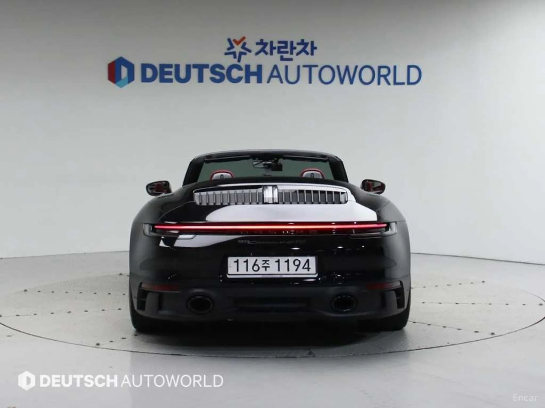 Porsche 911 (992) превью 3