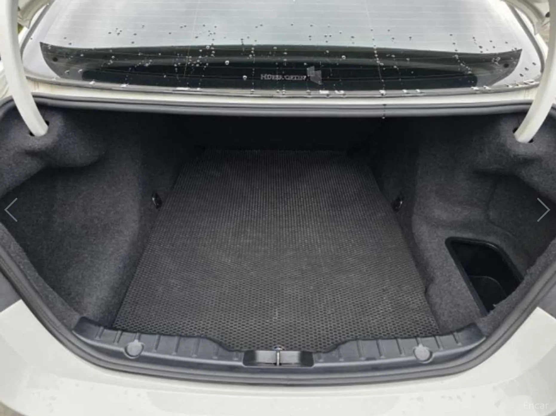 BMW 5 Series (F10) превью 3