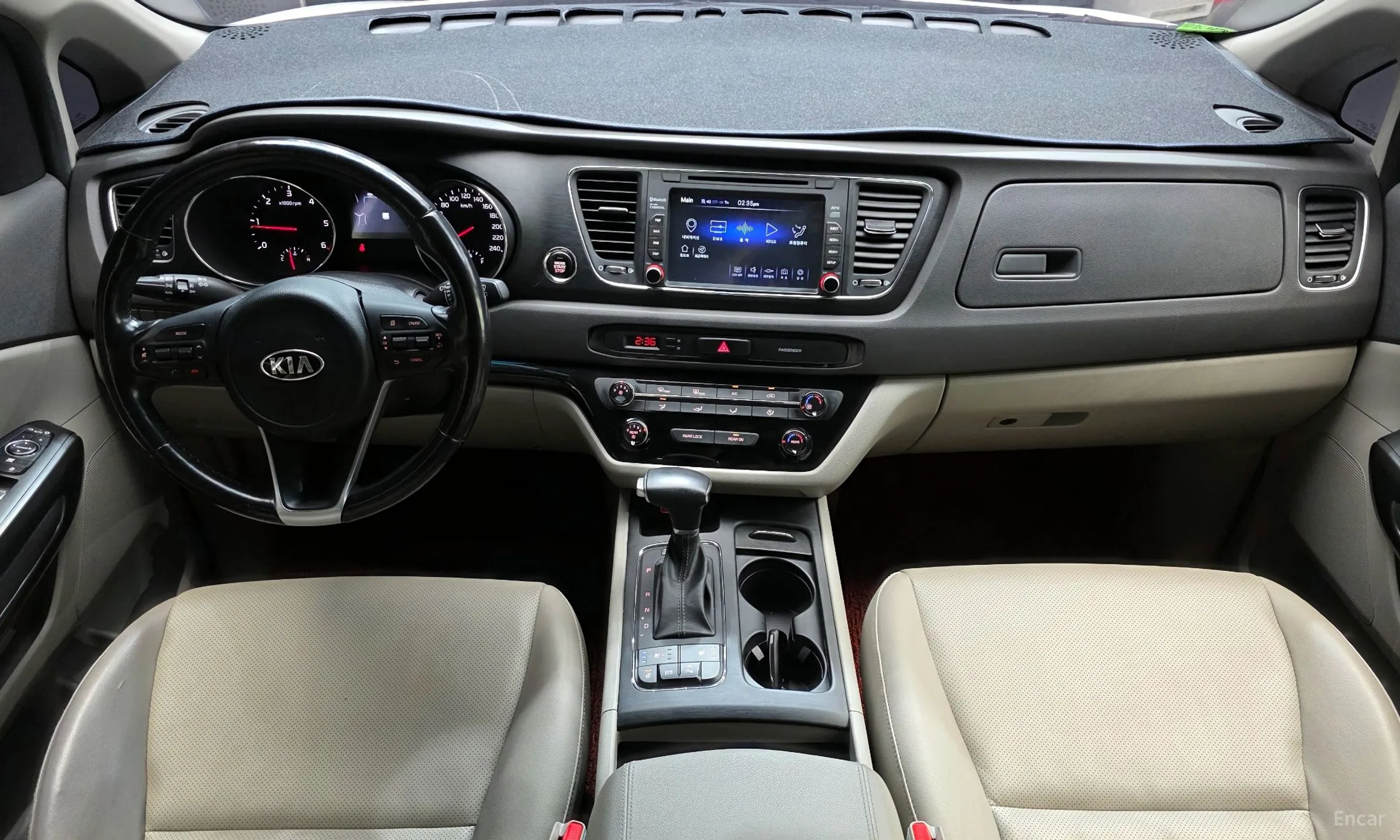 Kia Carnival превью 4
