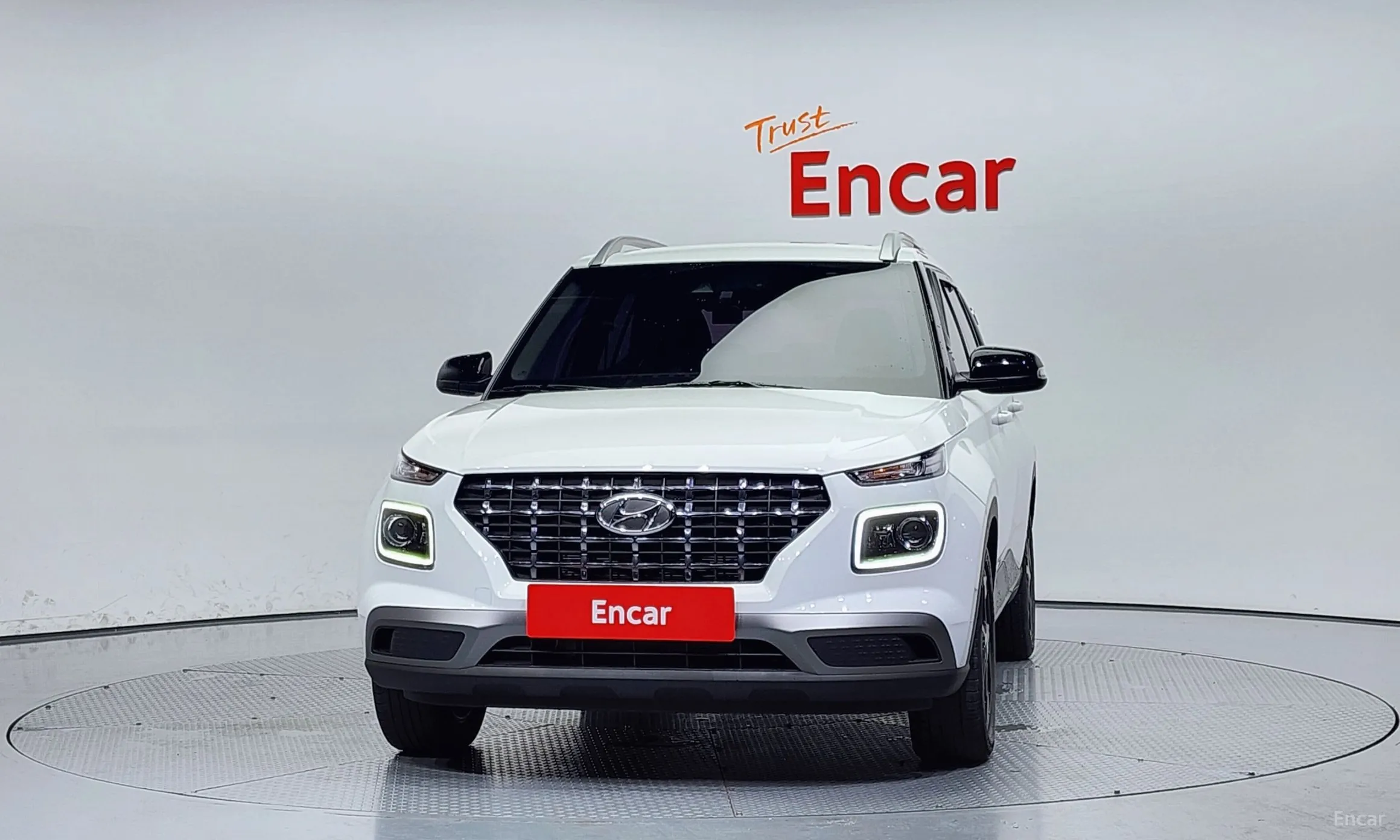 Hyundai Venue превью 2
