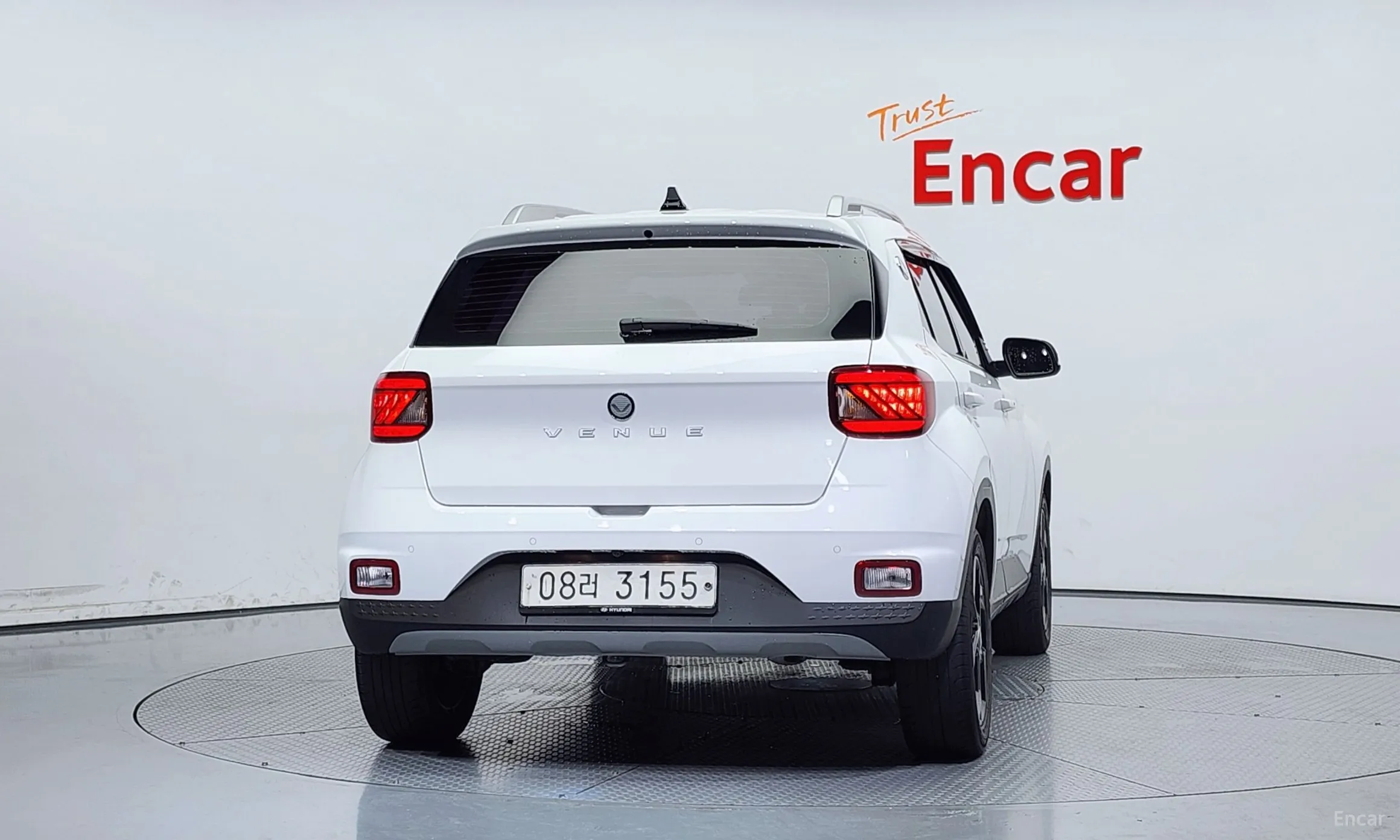 Hyundai Venue превью 3