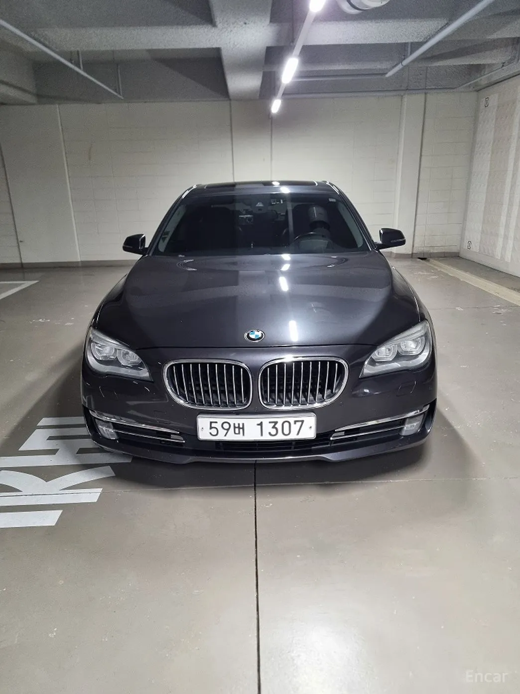 BMW 7 Series (F01) превью 2