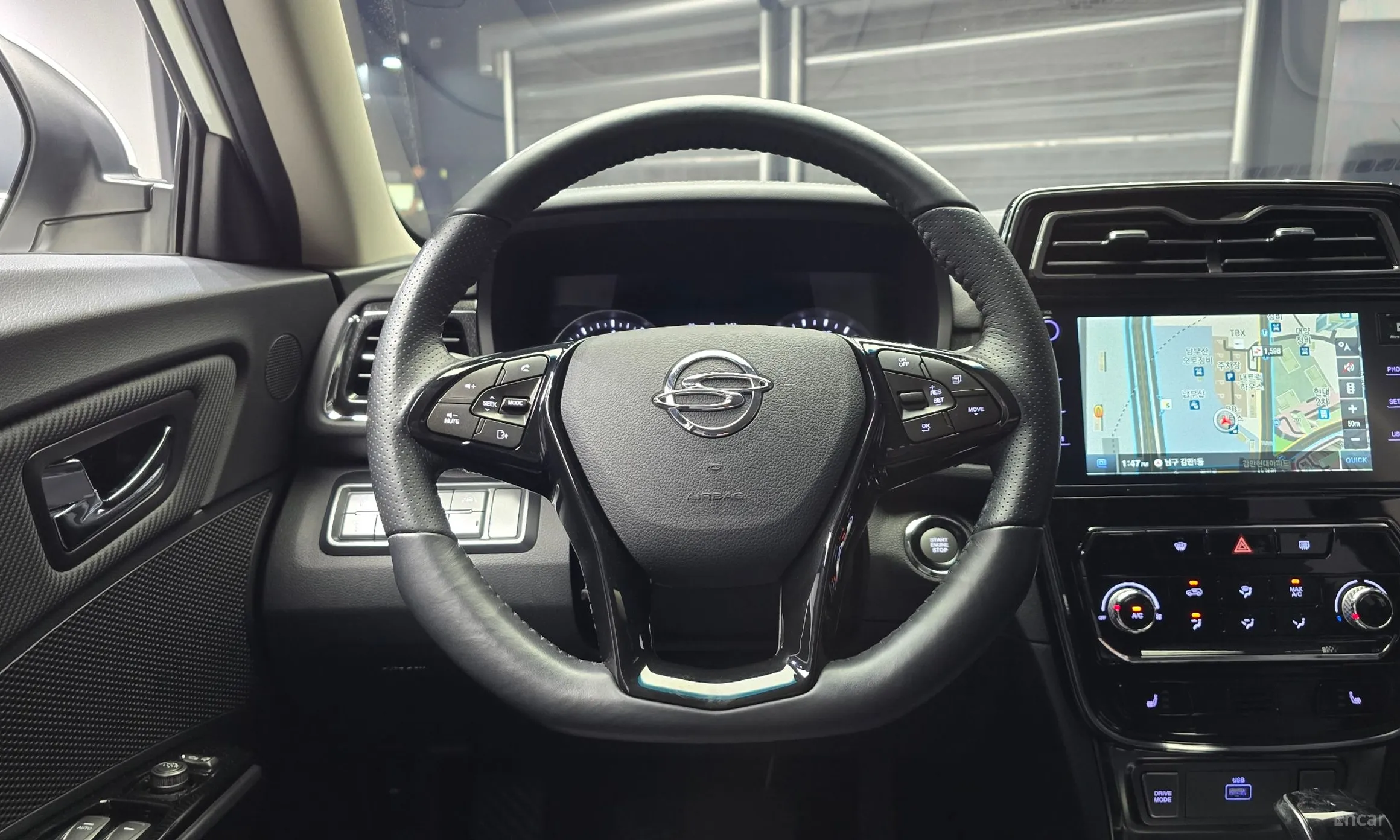 KG Mobility (SsangYong) Berry New Tivoli превью 14