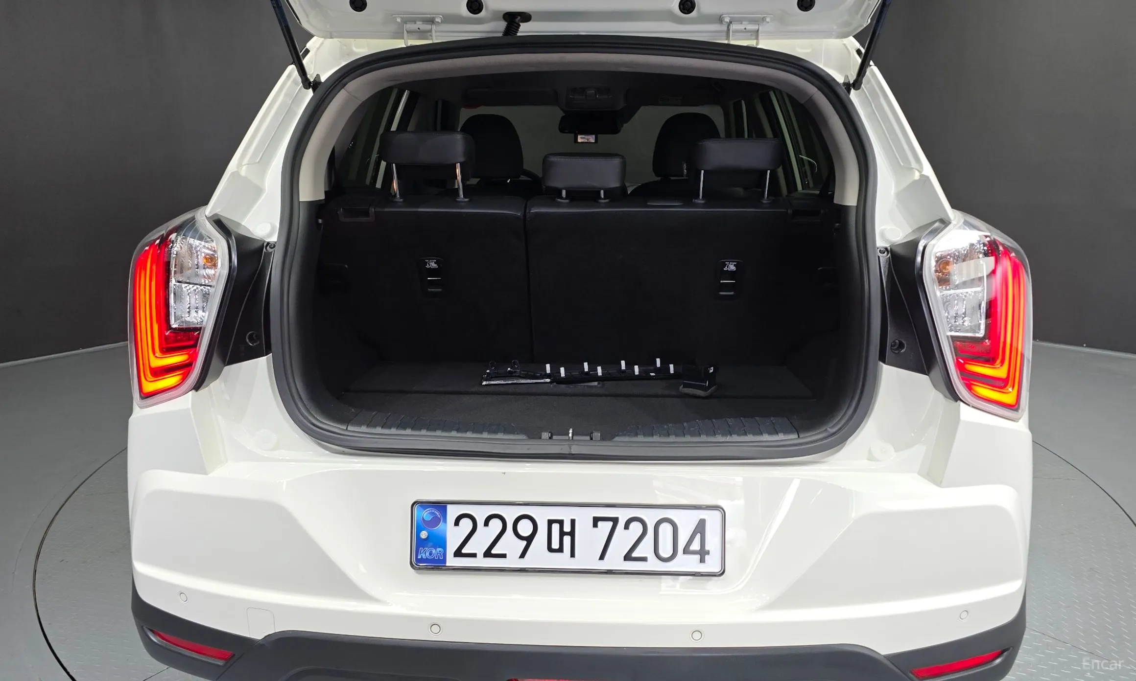 KG Mobility (SsangYong) Berry New Tivoli превью 20