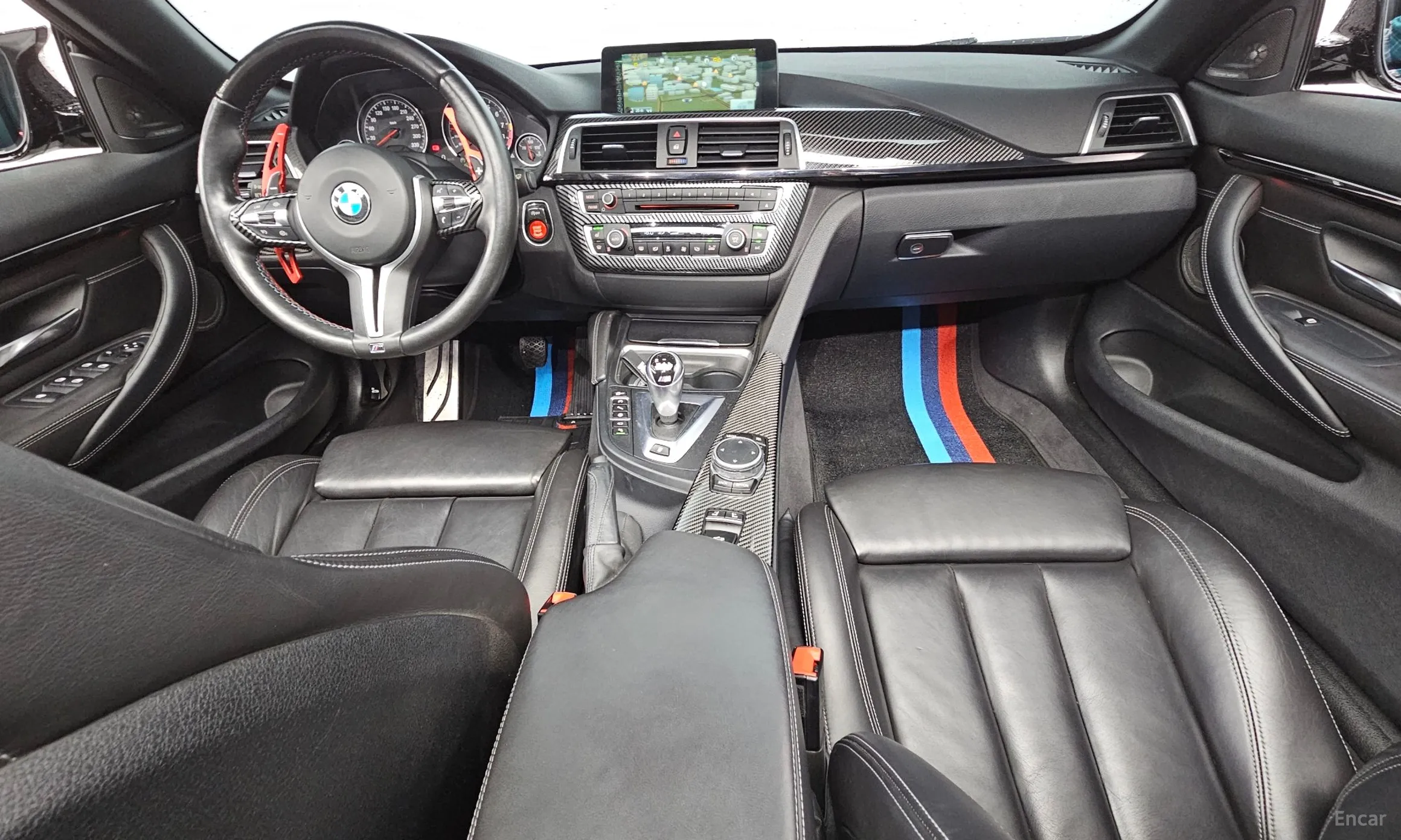 BMW M4 (F82) превью 4