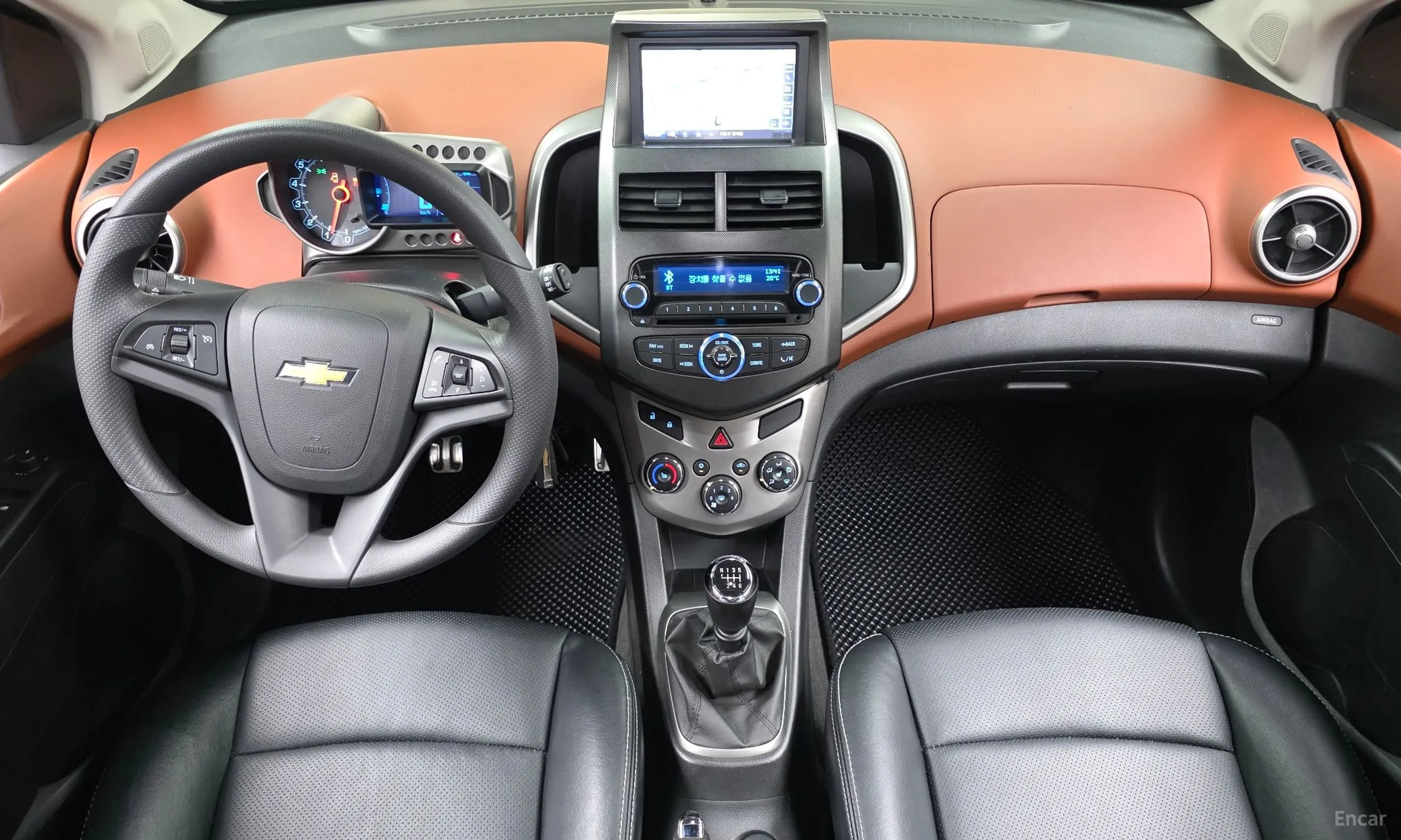 Chevrolet (GM Daewoo) Aveo Hatchback превью 4