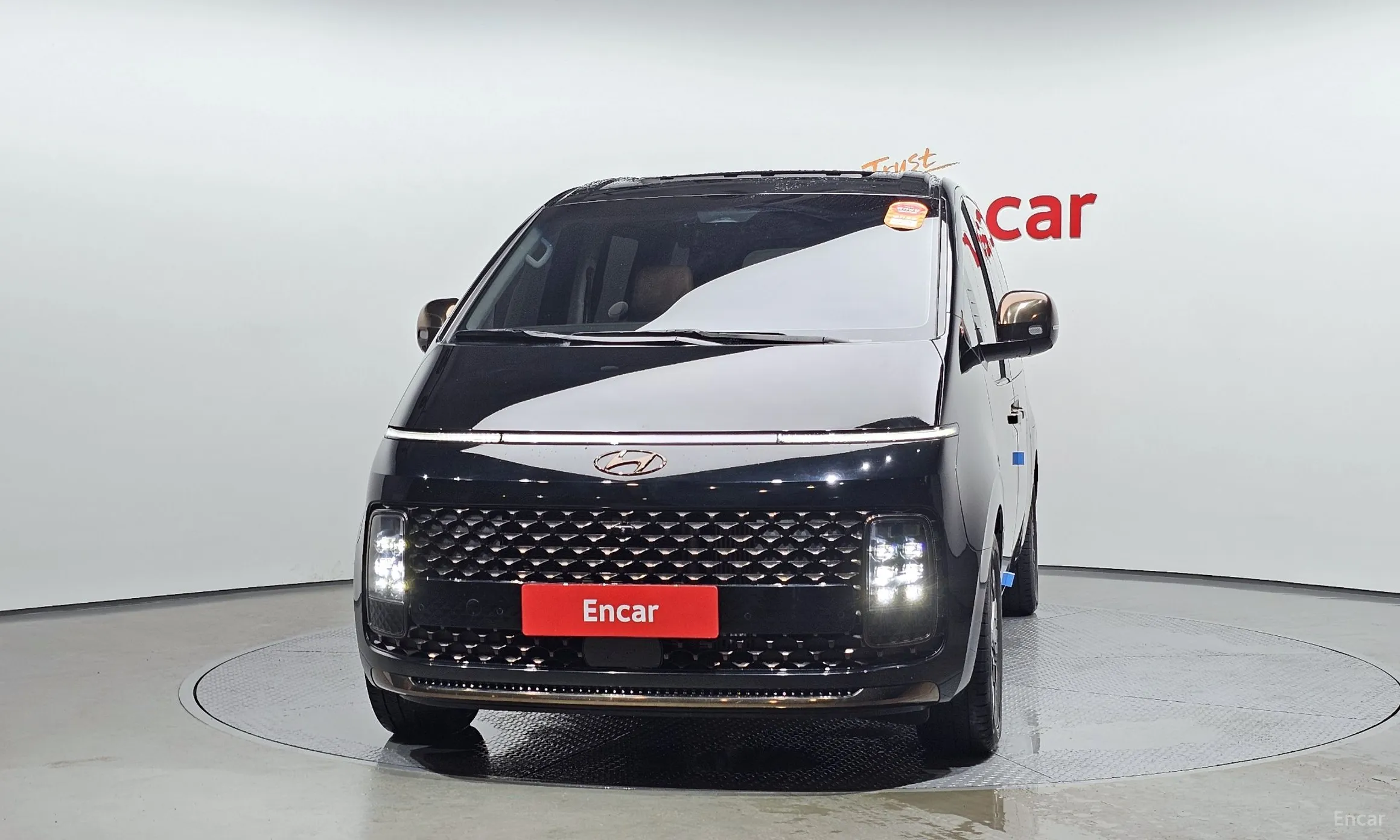 Hyundai Staria превью 2