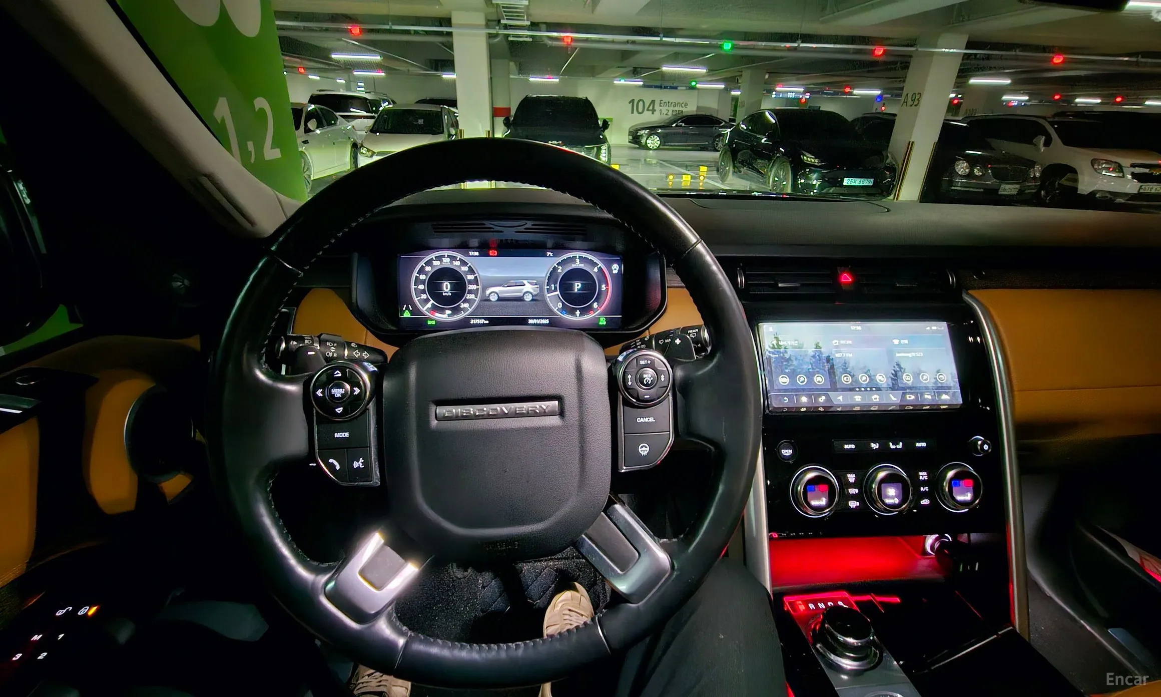 Land Rover Discovery 5 превью 4