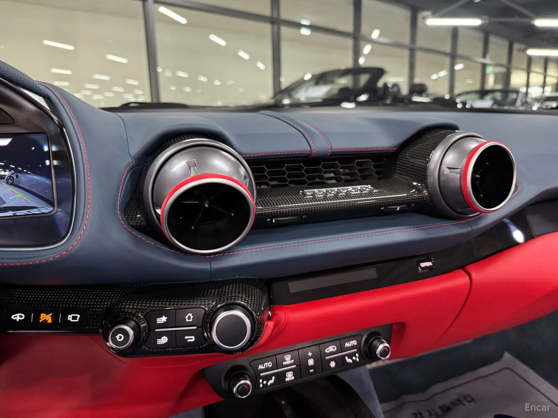 Ferrari 812 GTS превью 9