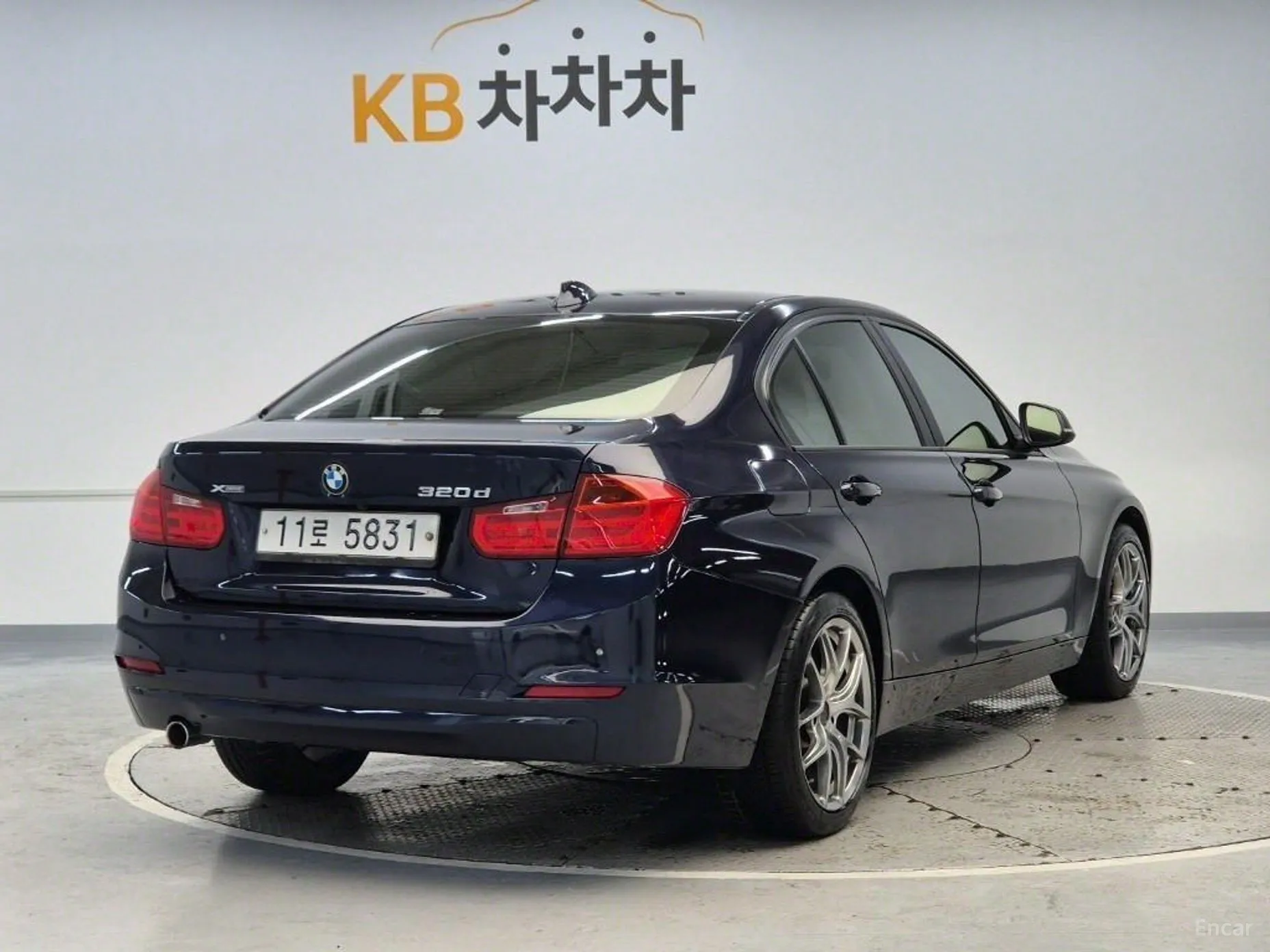 BMW 3 Series (F30) превью 3