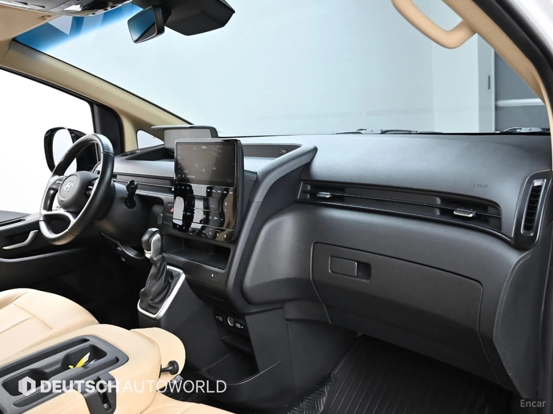 Hyundai Staria превью 4