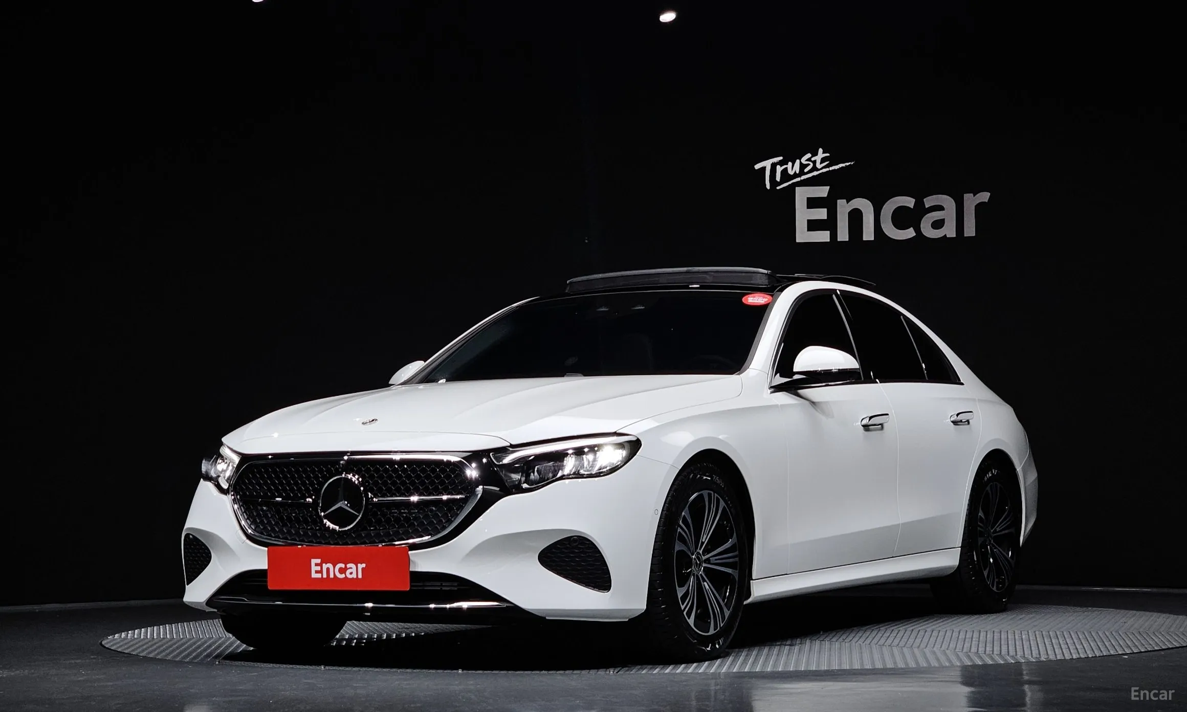 E-Class W214