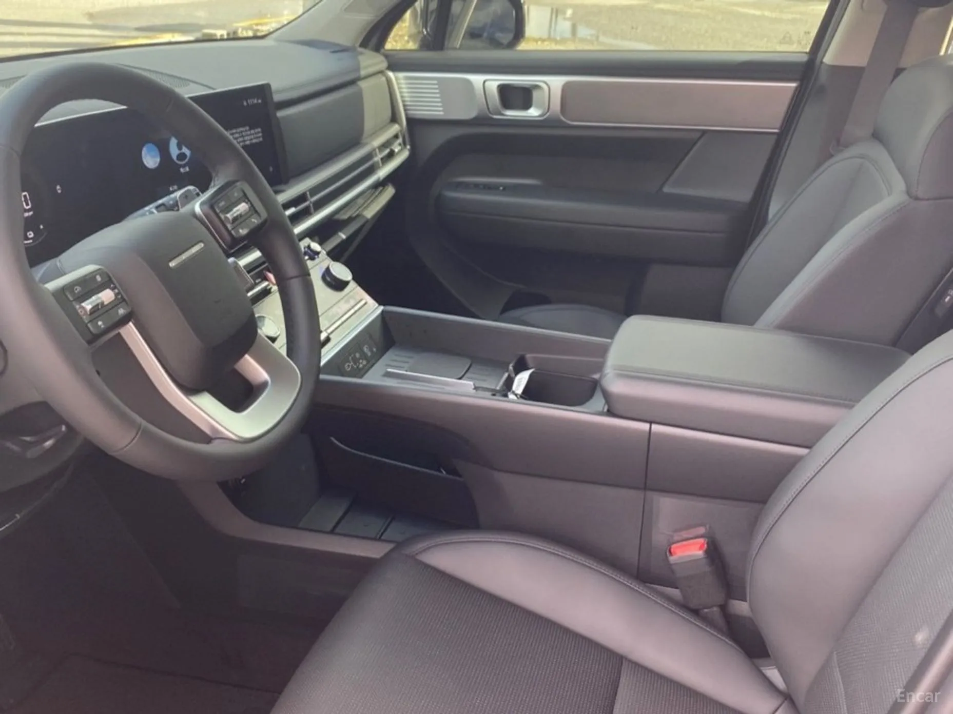 Hyundai Santa Fe (MX5) превью 4