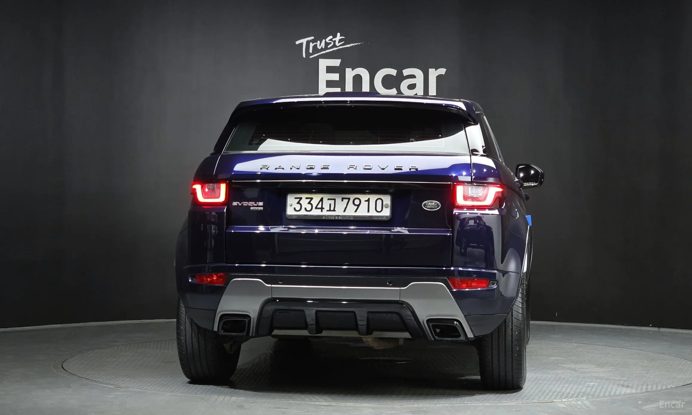 Land Rover Range Rover Evoque превью 3