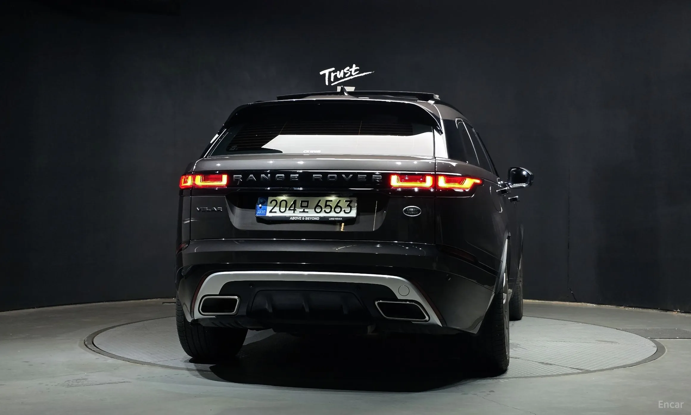 Land Rover Range Rover Bella превью 3