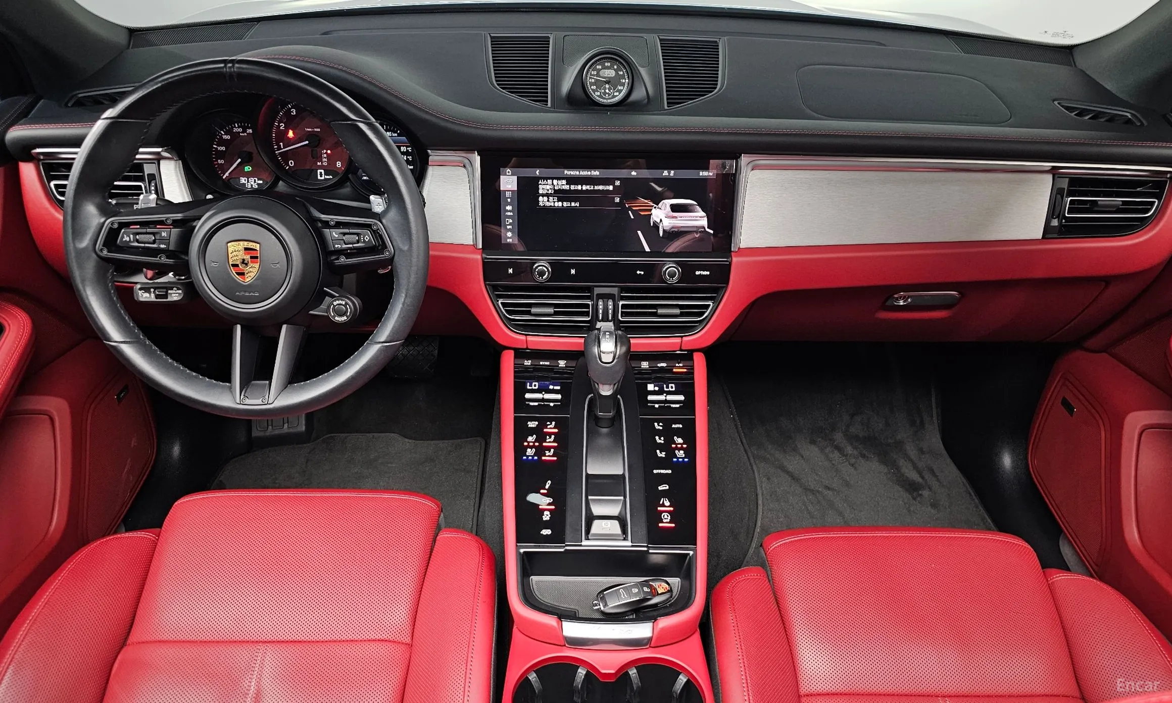 Porsche Macan превью 4