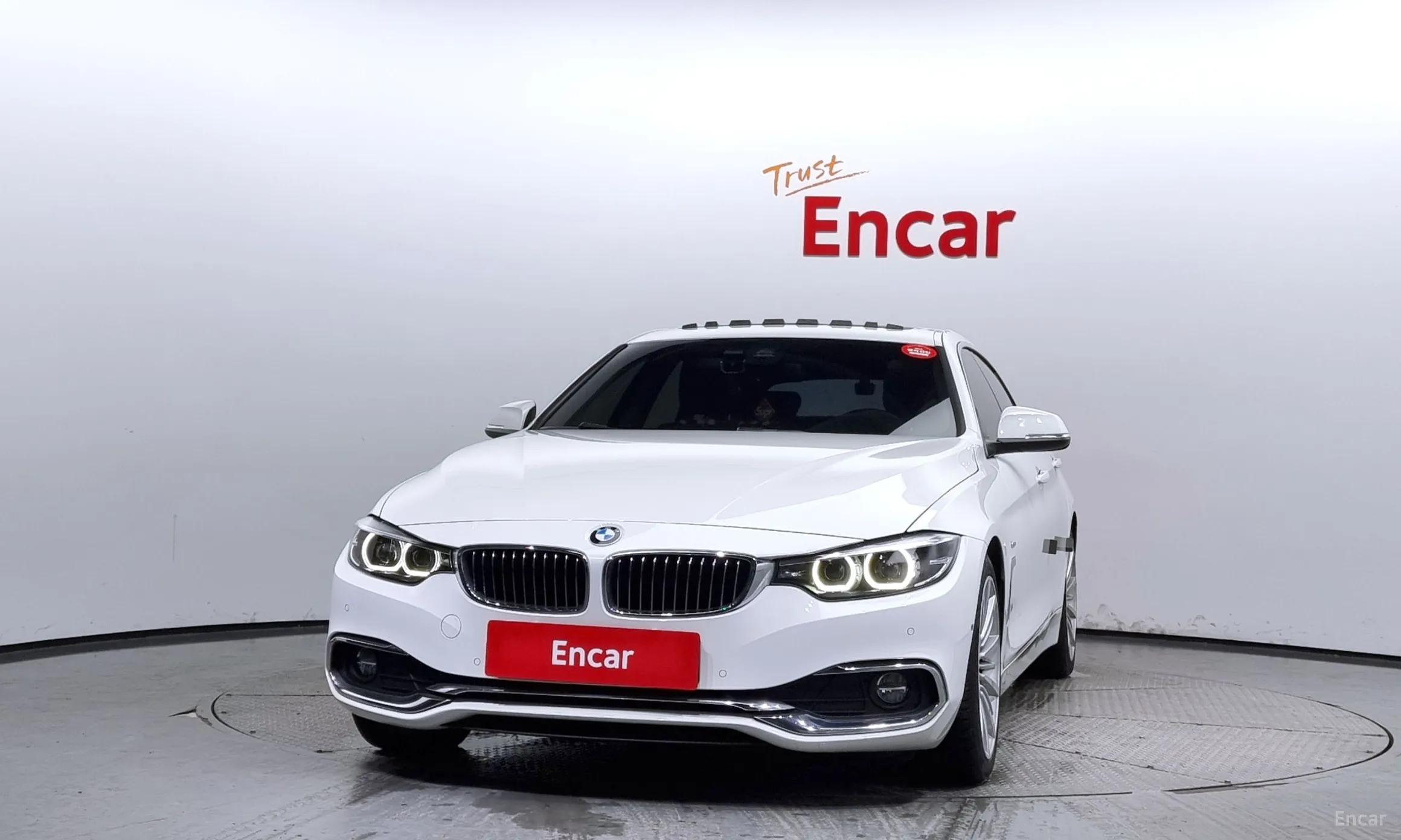 BMW Series 4 (F32) превью 2