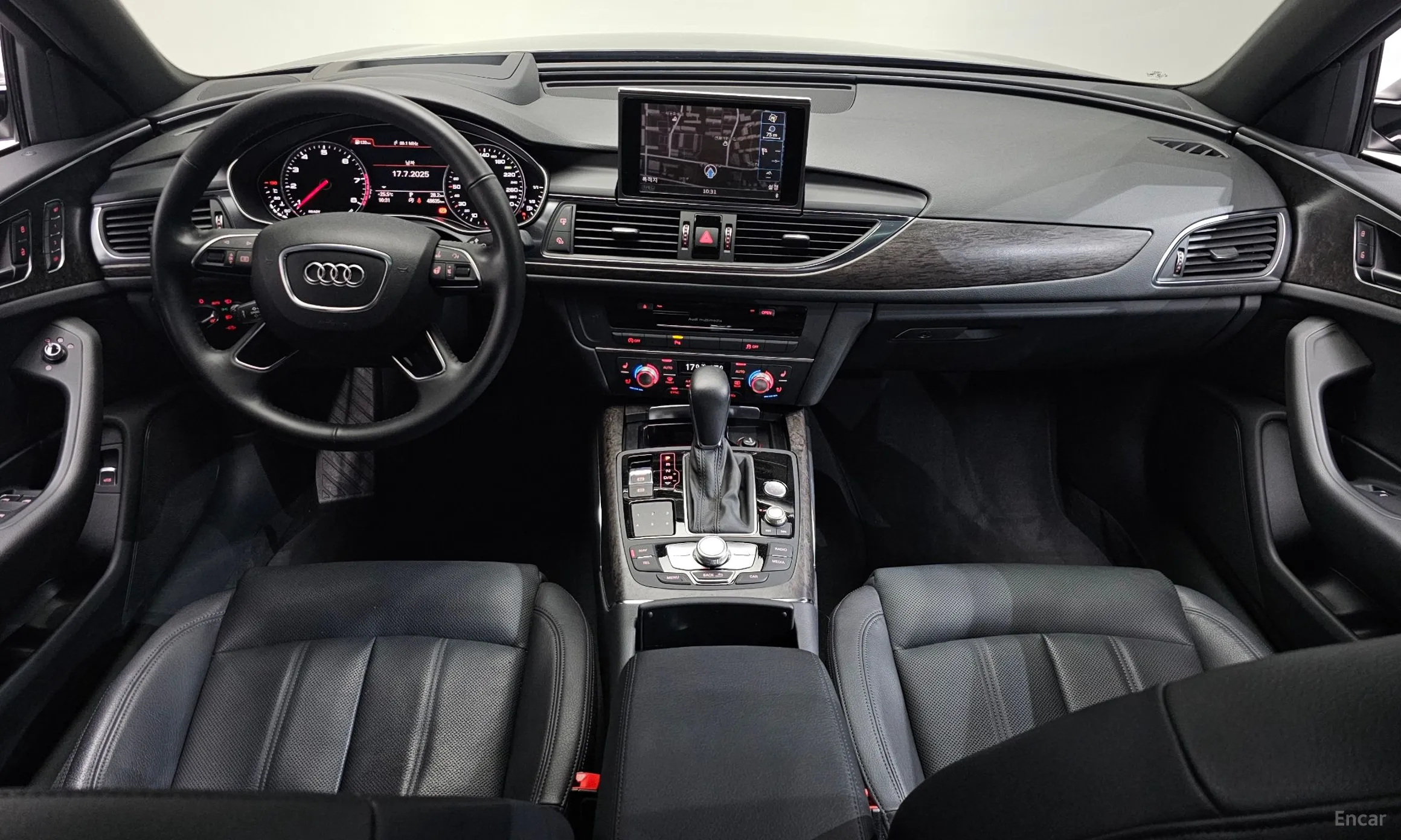 Audi New A6 превью 4