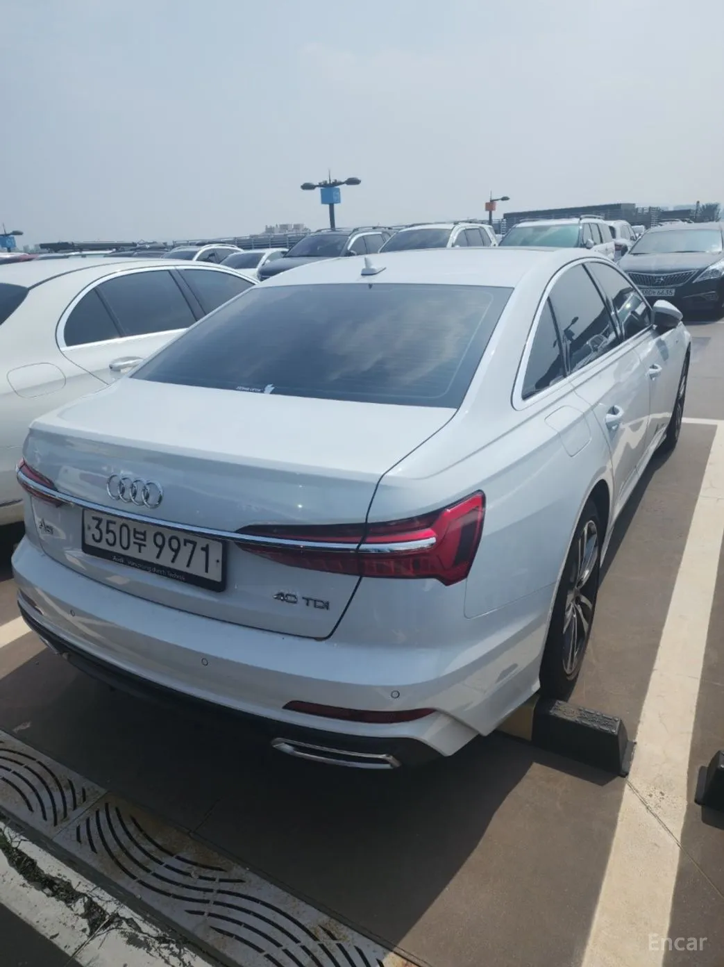 Audi A6 (C8) превью 3