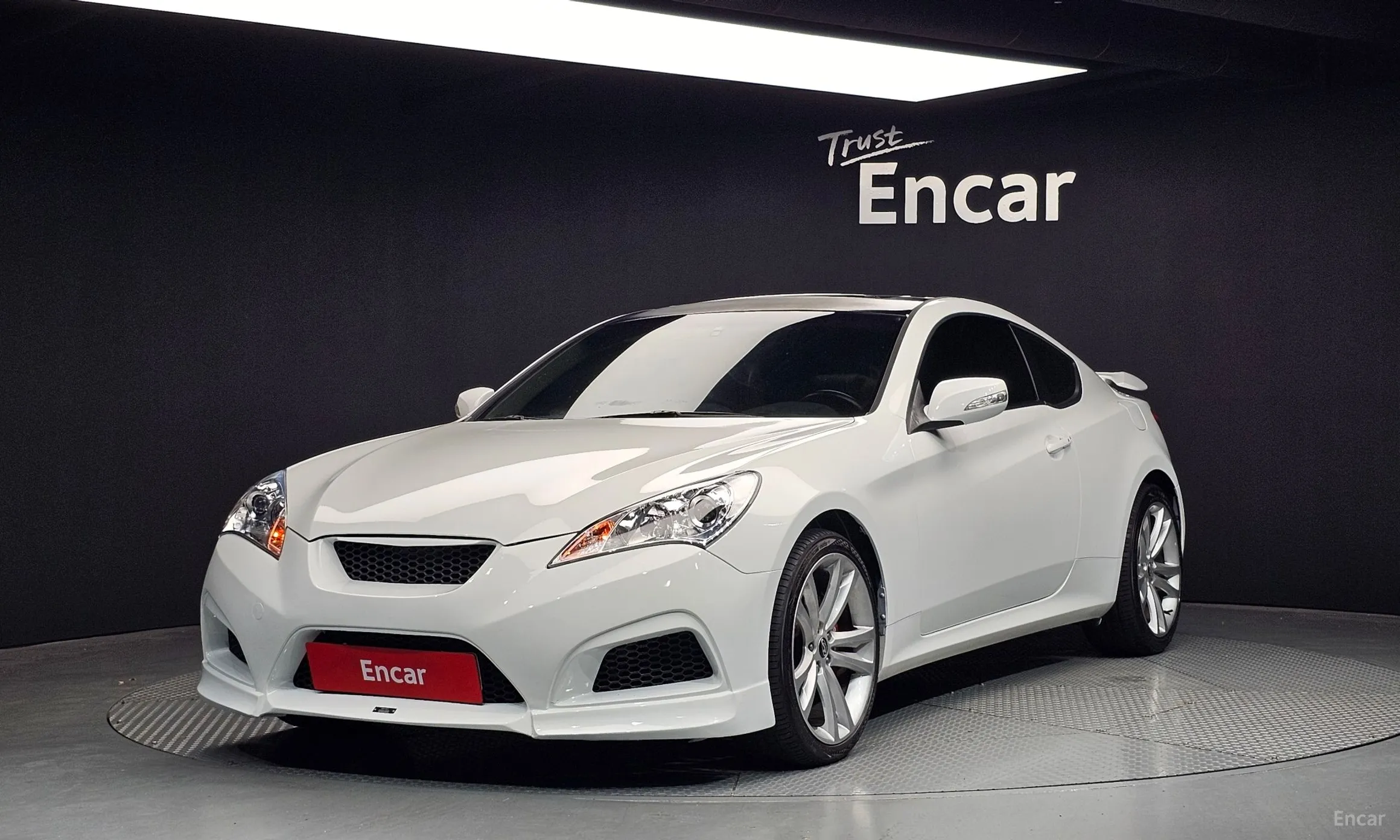 Genesis Coupe