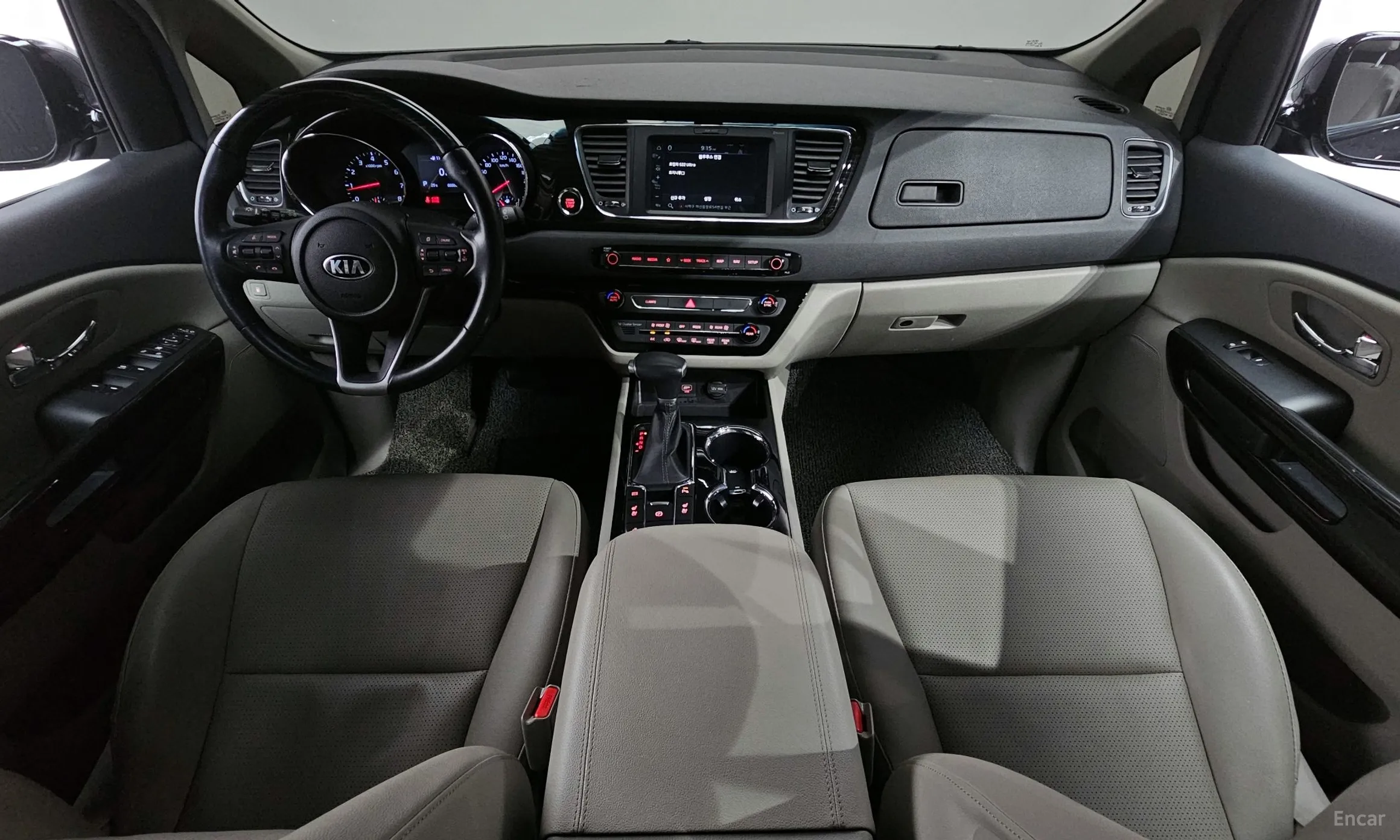 Kia Carnival превью 4