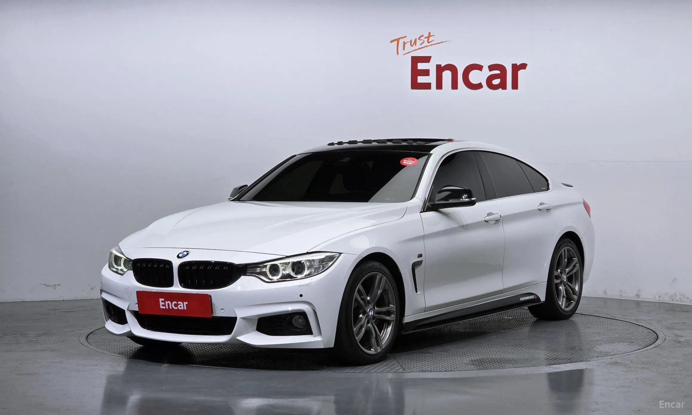 Series 4 (F32)