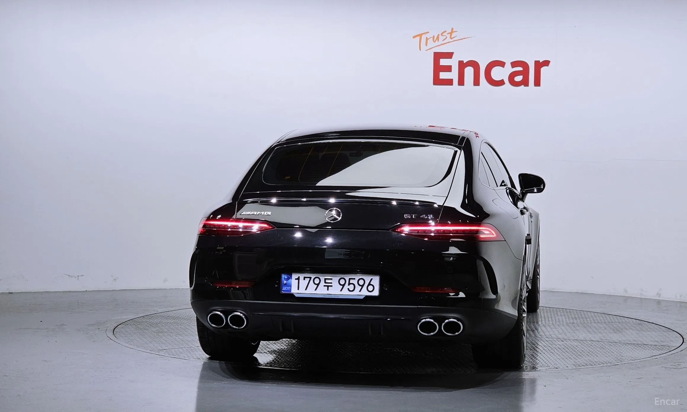 Mercedes Benz AMG GT превью 3