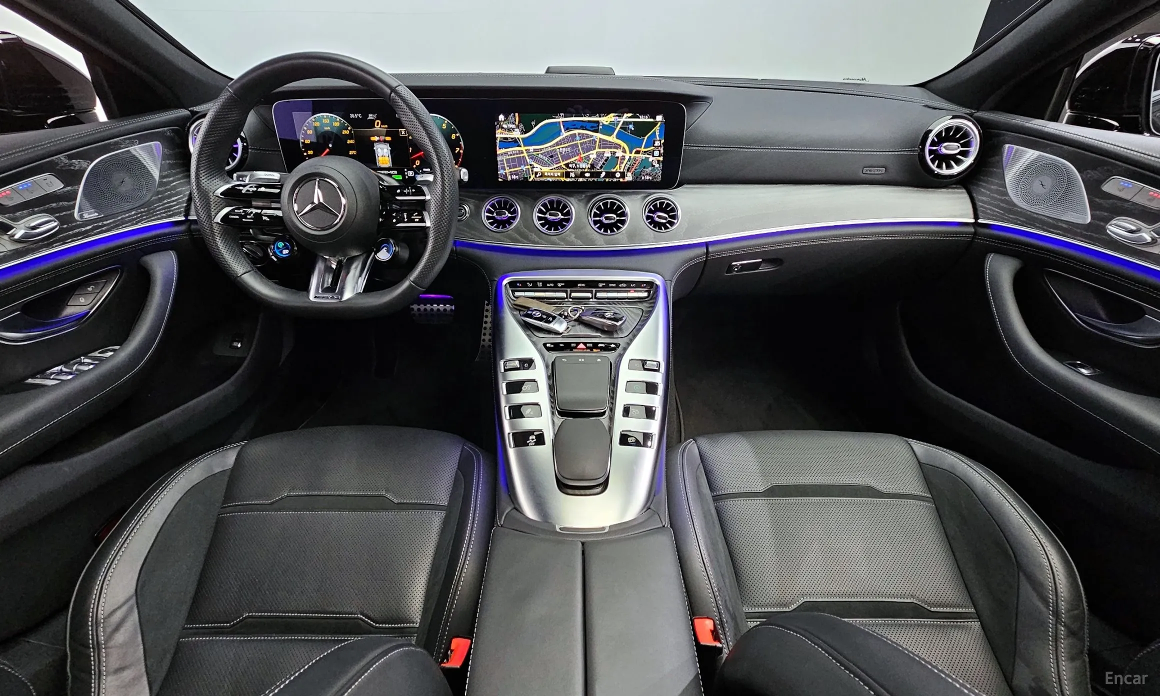 Mercedes Benz AMG GT превью 4