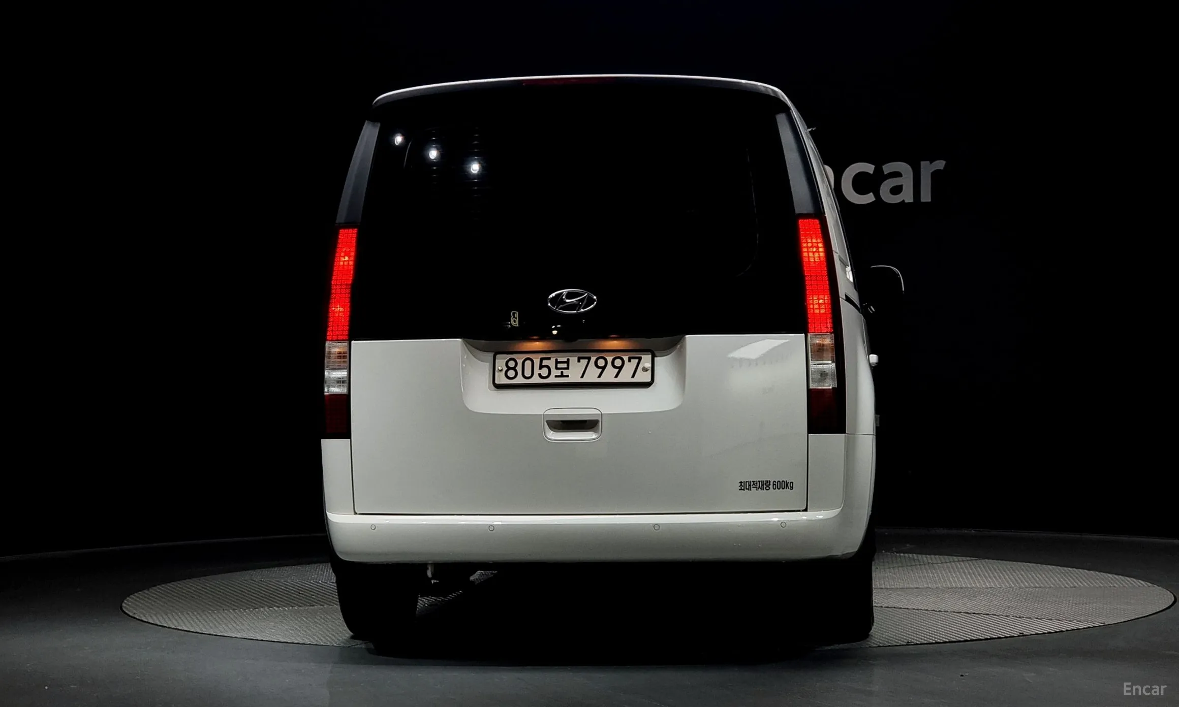 Hyundai Staria превью 3