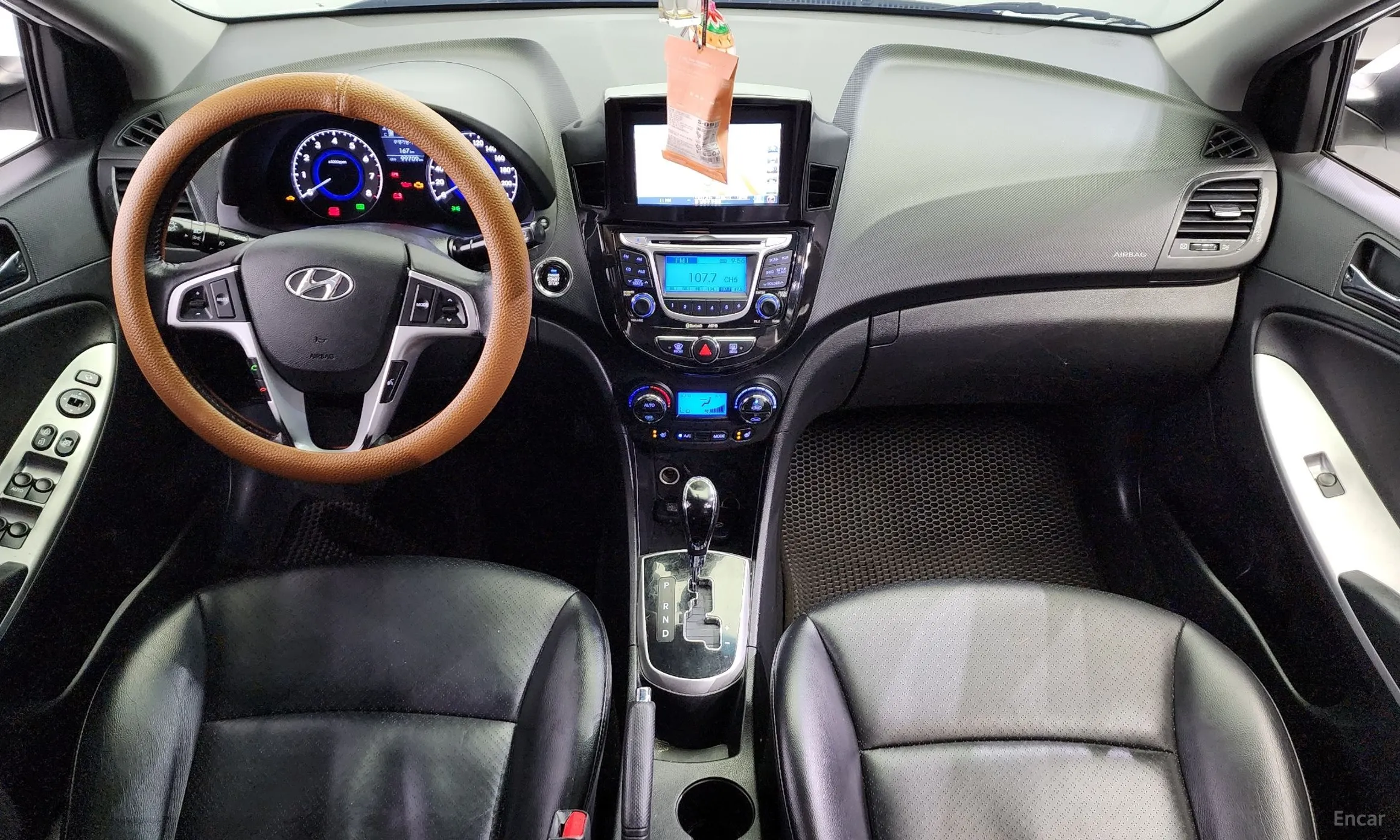 Hyundai Accent (new) превью 4