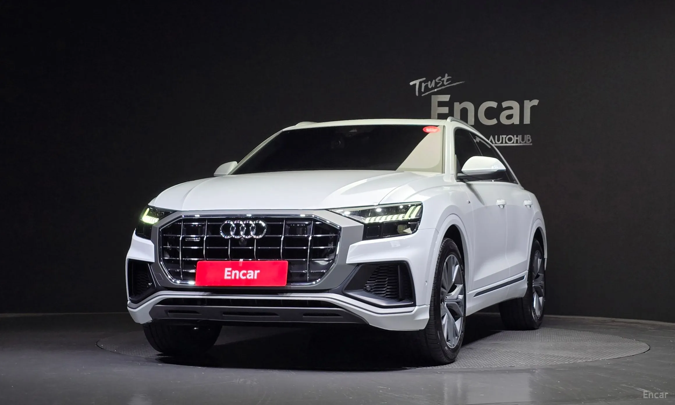 Audi Q8 (4M)